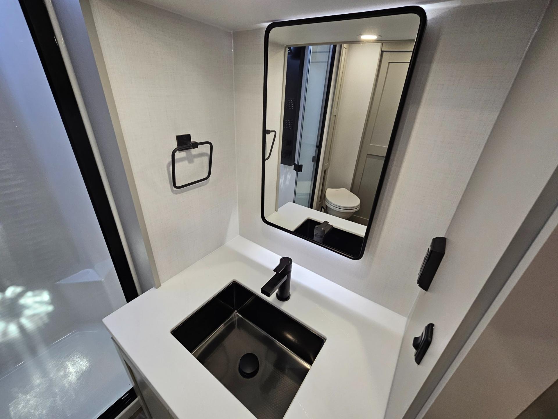 2026 Brinkley RV 2026 Brinkley RV Model Z - thumbnail 23