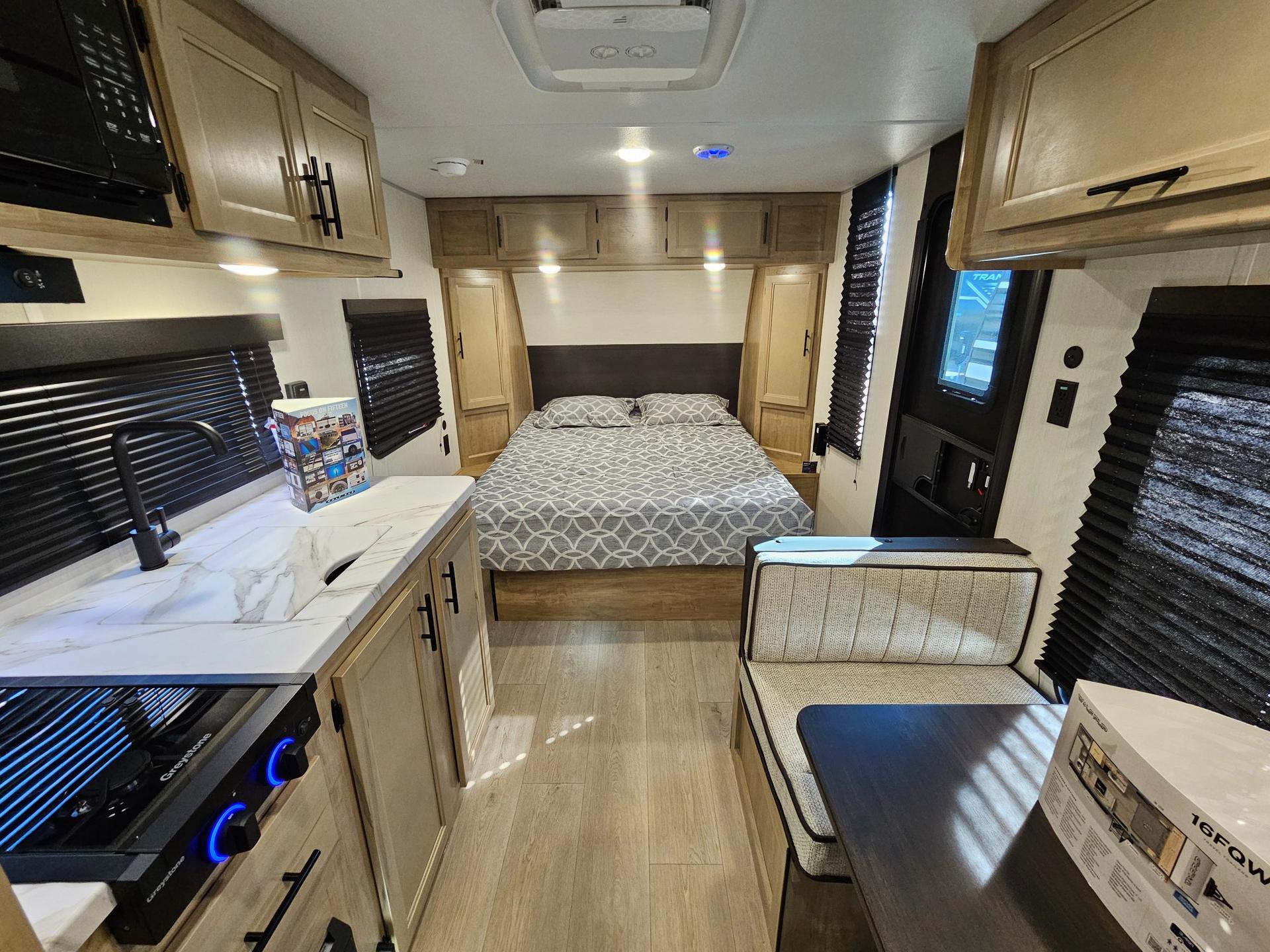 2026 FOREST RIVER 2026 FOREST RIVER Cherokee Wolf Pup - thumbnail 5