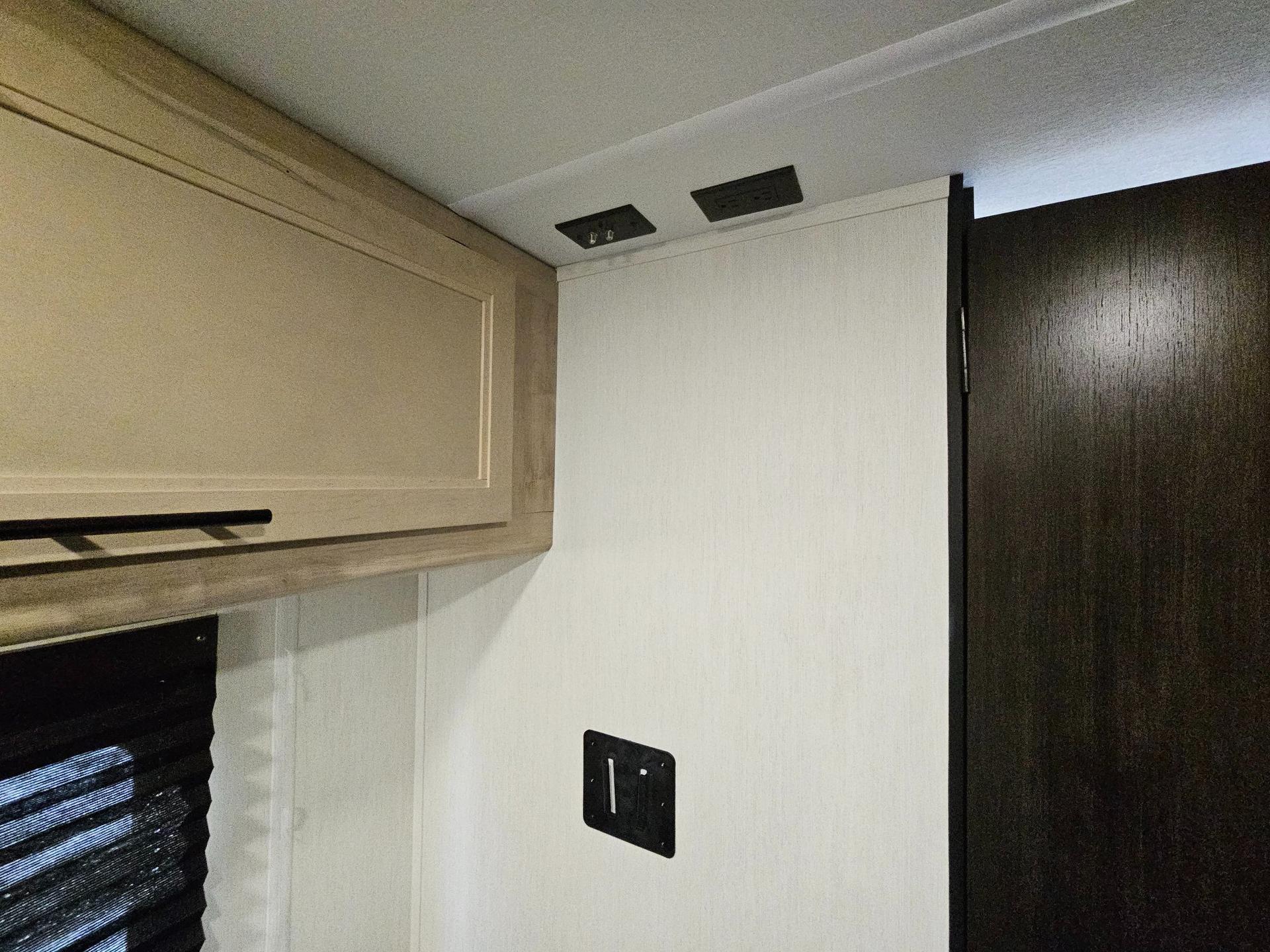 2026 FOREST RIVER 2026 FOREST RIVER Cherokee Wolf Pup - thumbnail 6