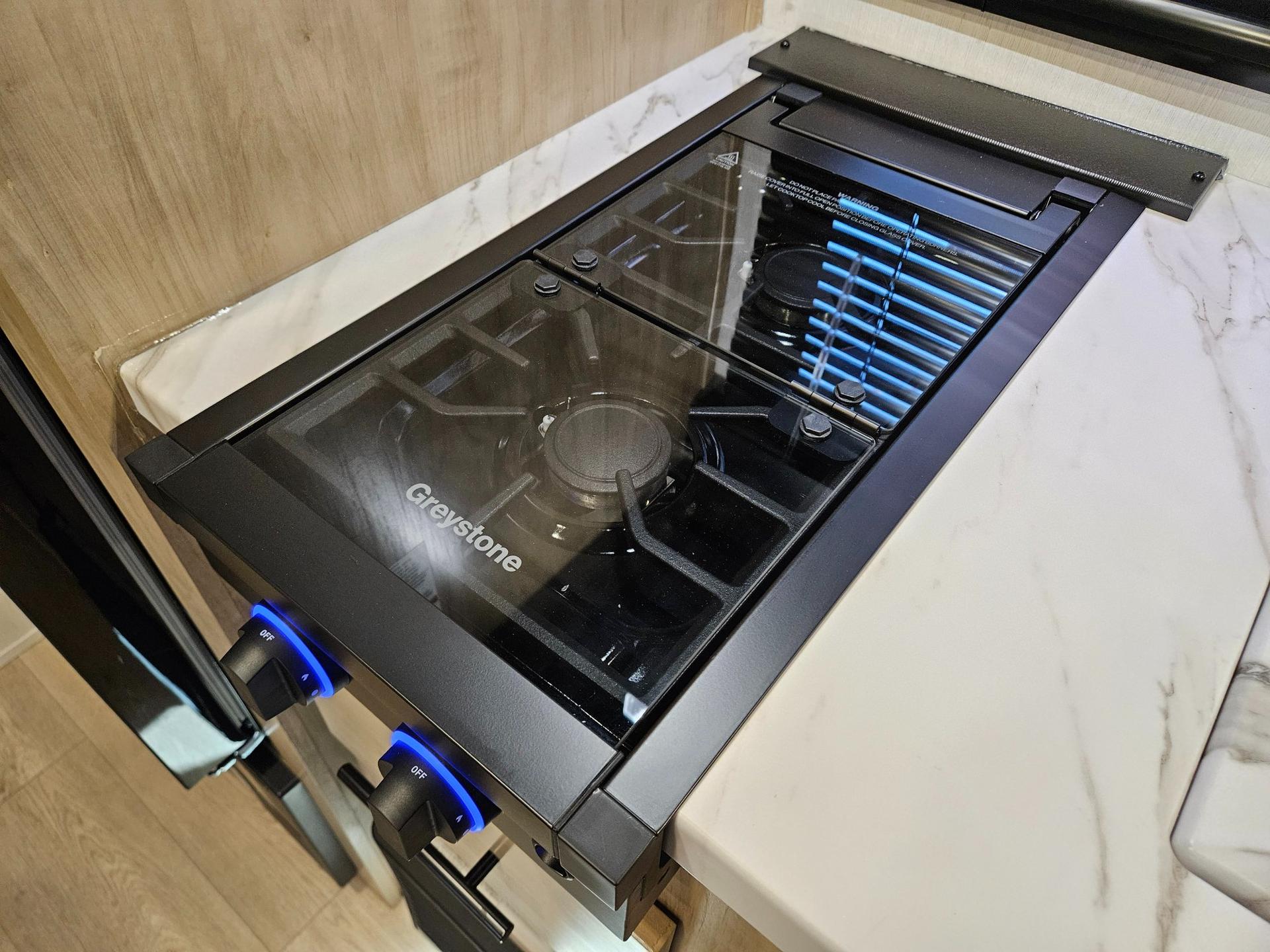 2026 FOREST RIVER 2026 FOREST RIVER Cherokee Wolf Pup - thumbnail 8