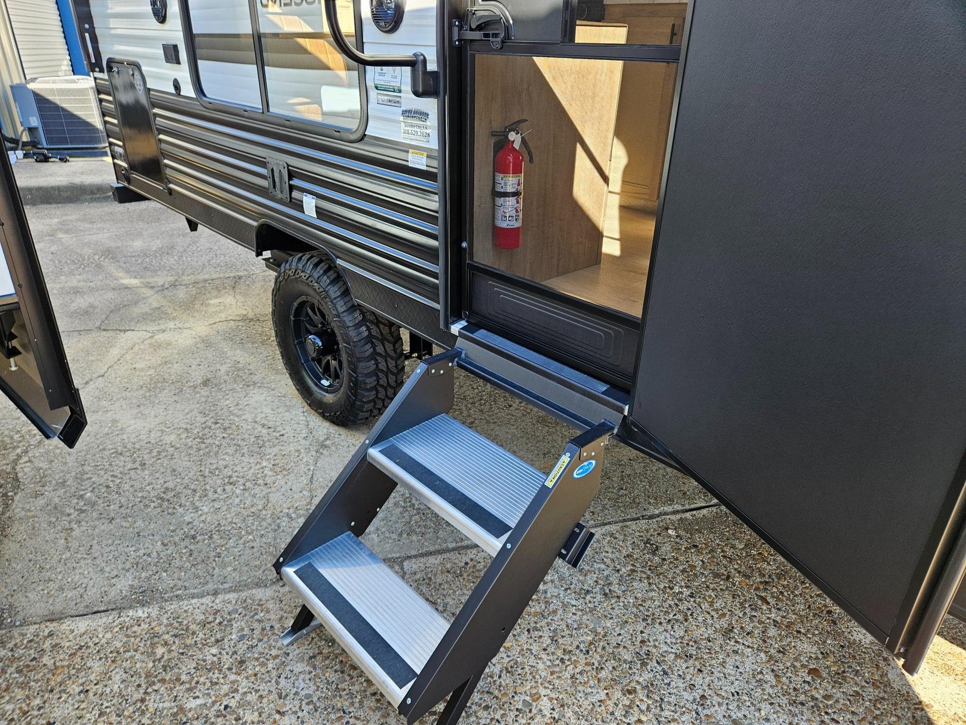 2026 FOREST RIVER 2026 FOREST RIVER Cherokee Wolf Pup - thumbnail 18