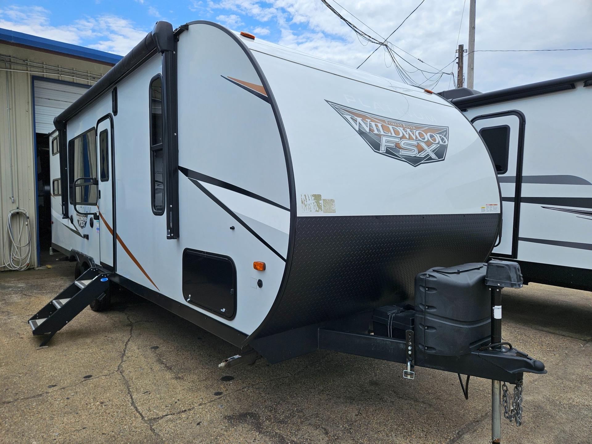 2023 FOREST RIVER WILDWOOD FSX 260RTKX