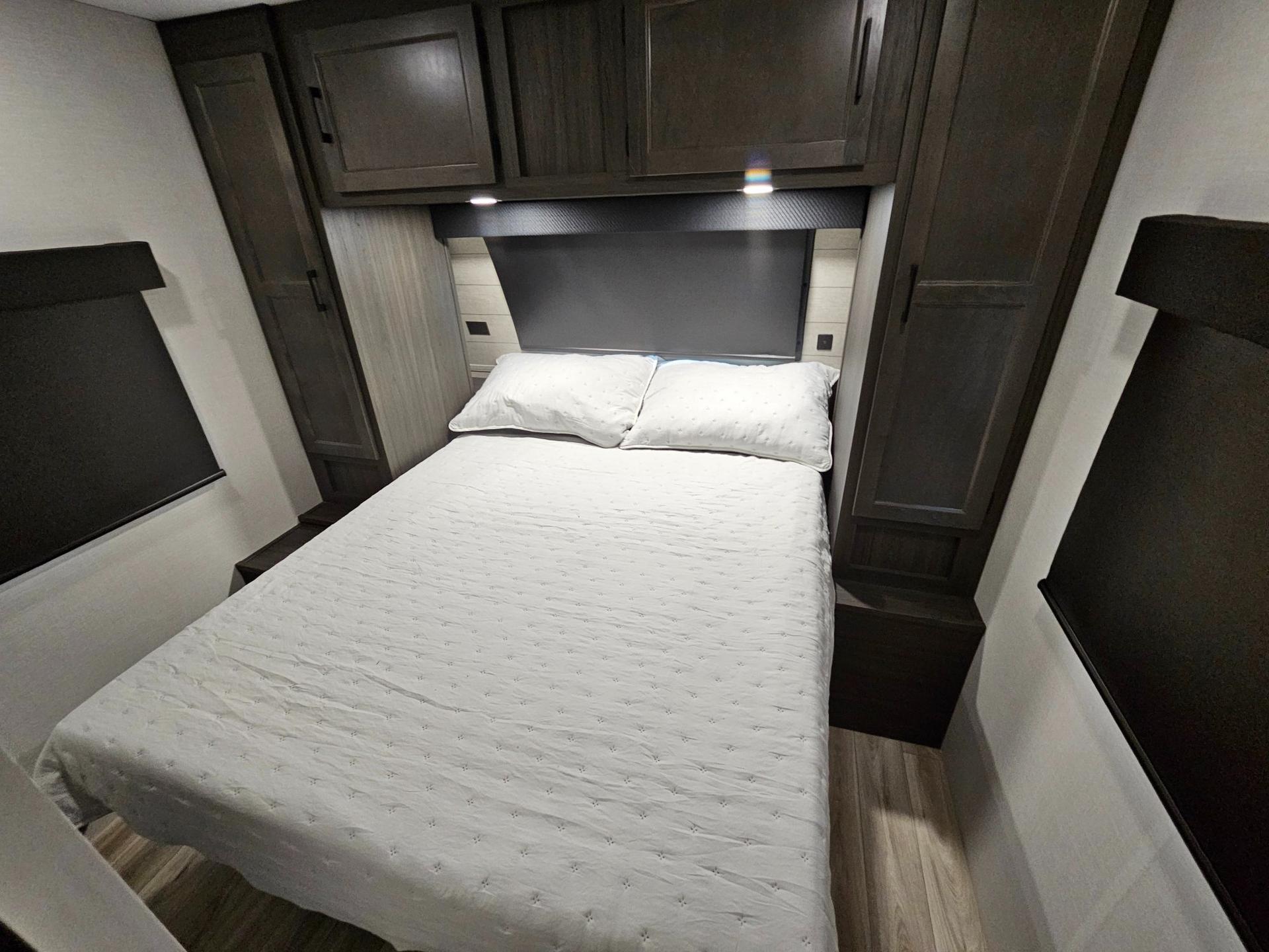 2026 Venture RV 2026 Venture RV SportTrek Touring Edition - thumbnail 16
