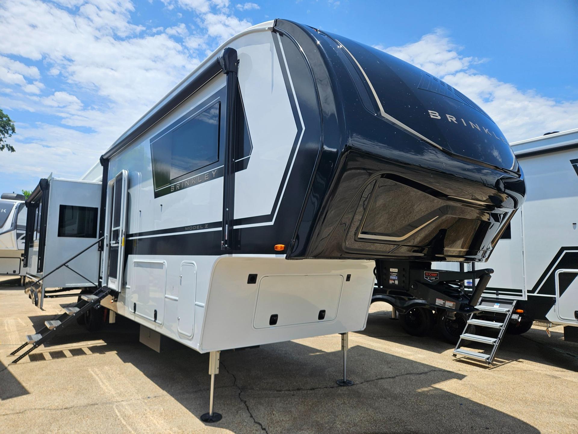 2027 Brinkley Model Z 3420