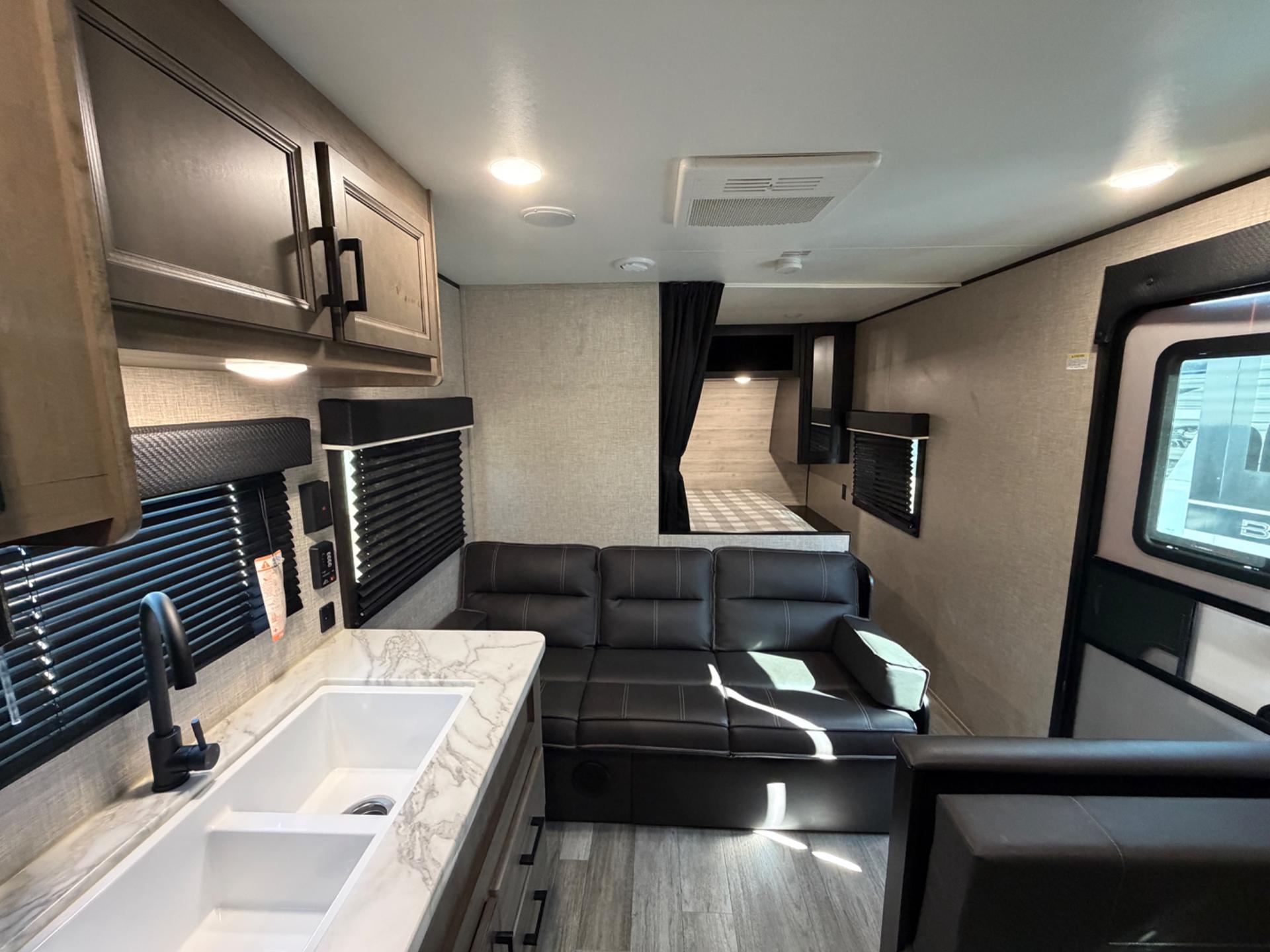 2023 Jayco 2023 Jayco Jay Flight - thumbnail 8
