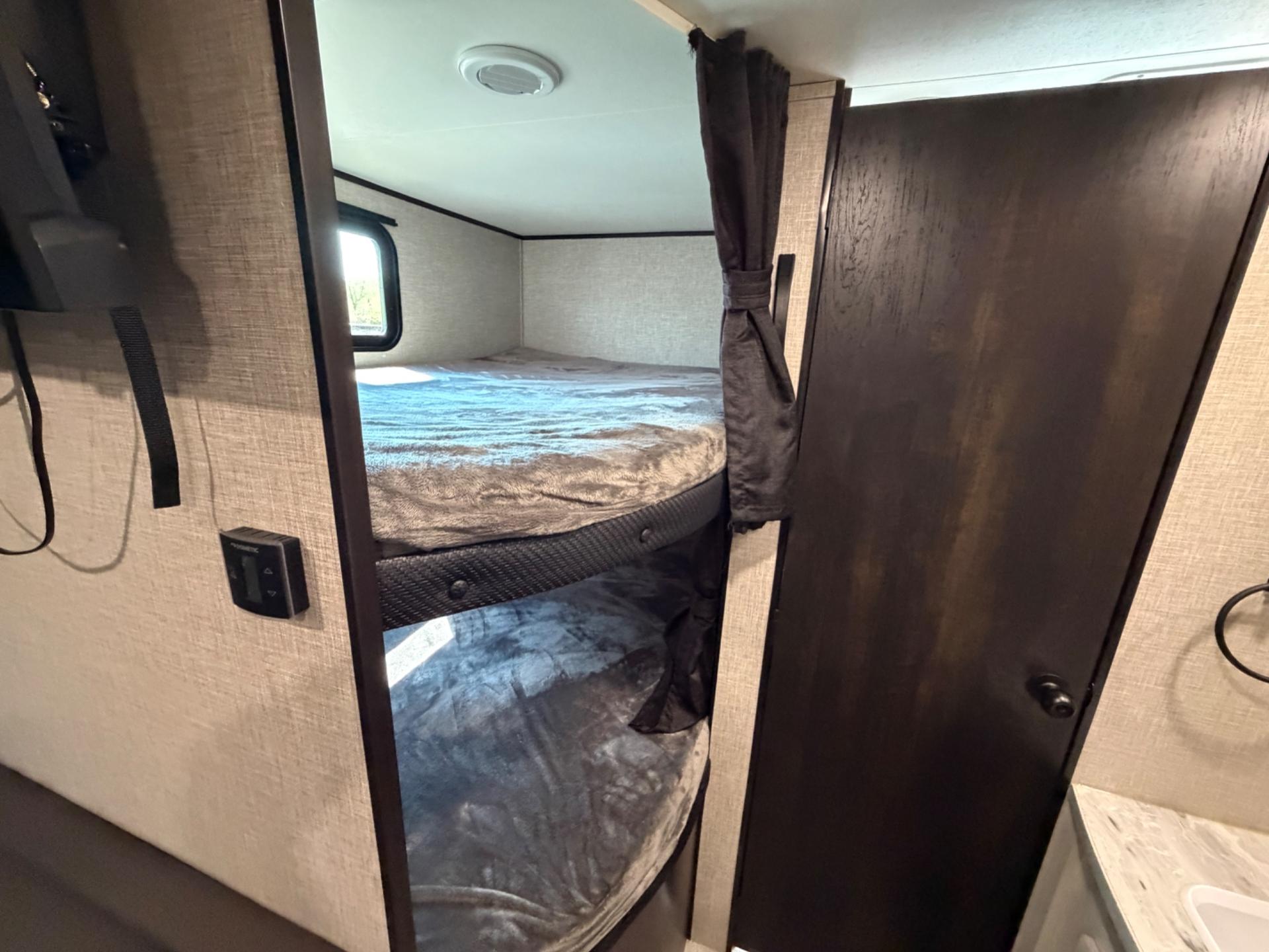 2023 Jayco 2023 Jayco Jay Flight - thumbnail 18