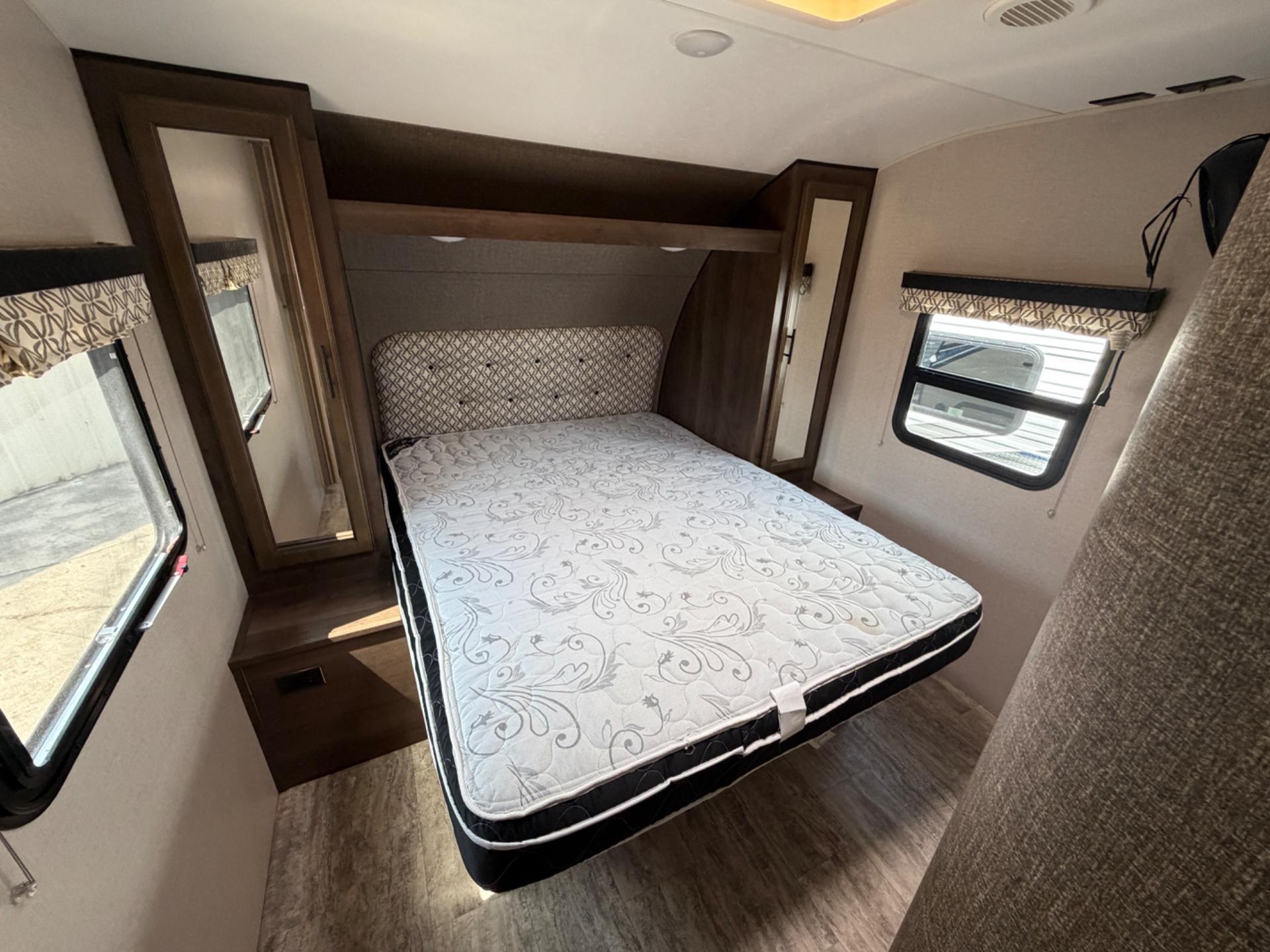 2018 K-Z 2018 K-Z KZ RV - thumbnail 13