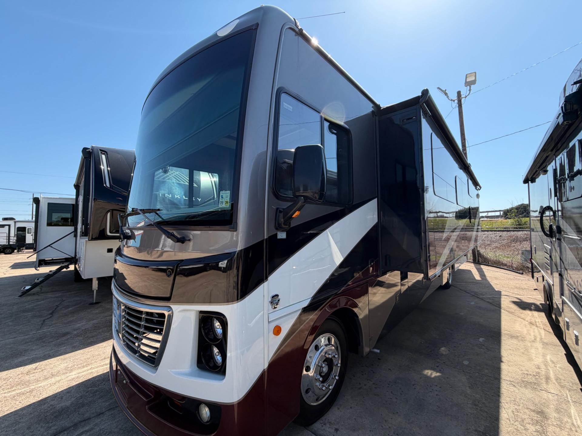2018 Holiday Rambler 2018 Holiday Rambler Vacationer - thumbnail 4