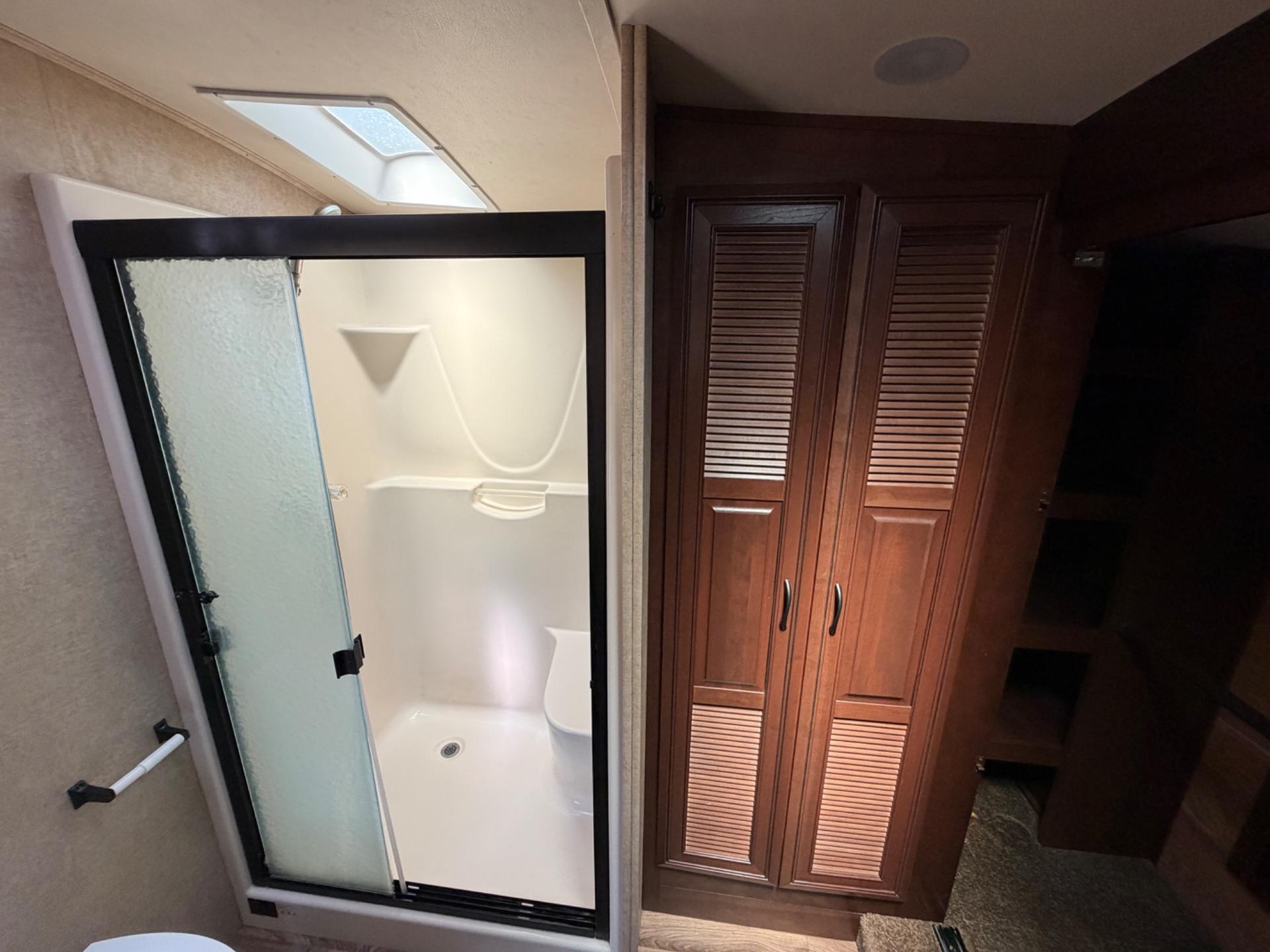 2015 Jayco 2015 Jayco Pinnacle - thumbnail 21