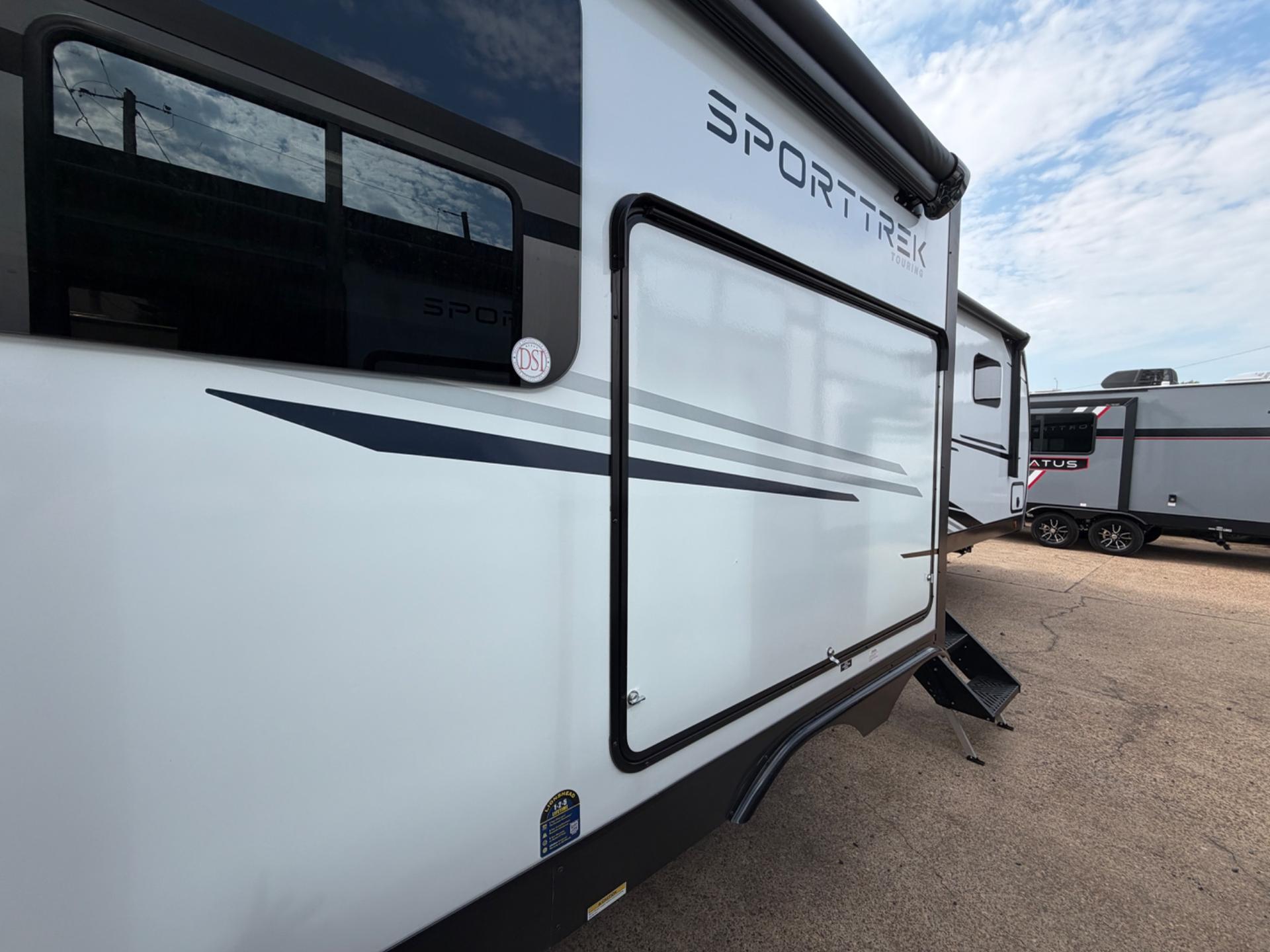 2027 VENTURE 2027 VENTURE Sporttrek Touring Edition - thumbnail 7