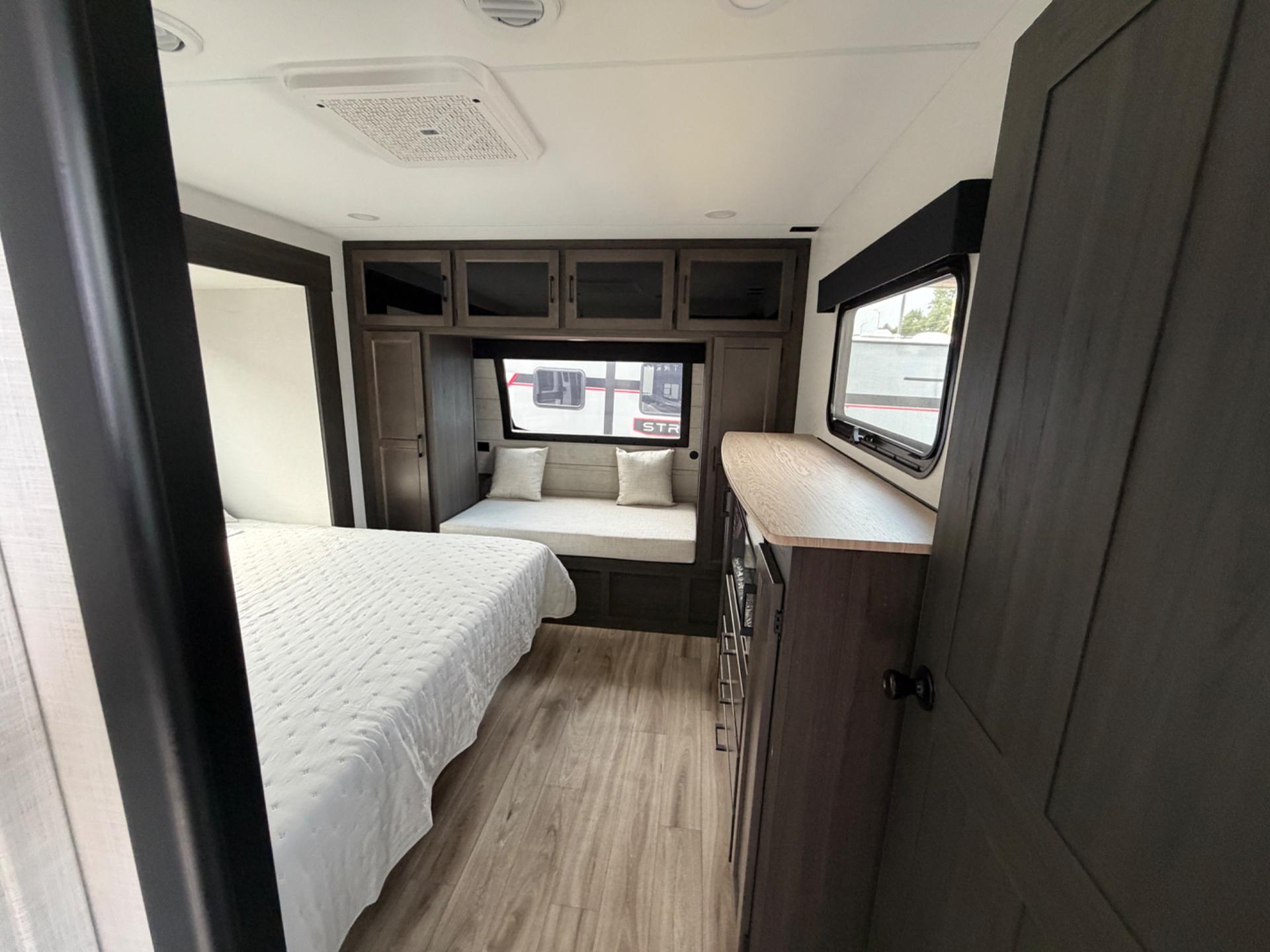 2027 VENTURE 2027 VENTURE Sporttrek Touring Edition - thumbnail 20