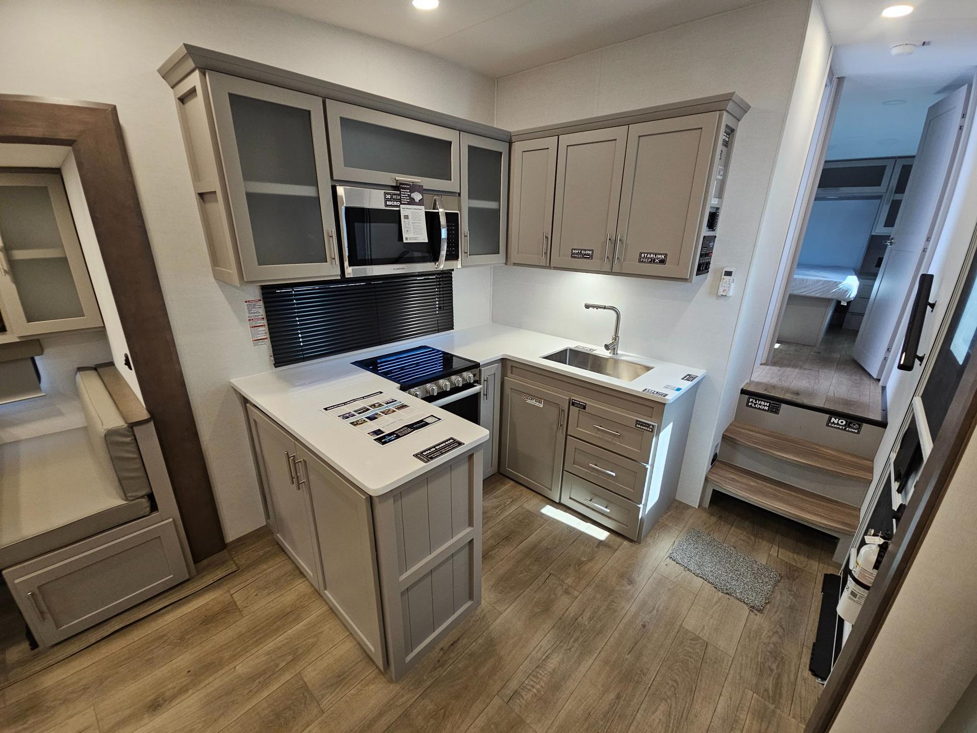 2026 Alliance RV 2026 Alliance RV Avenue - thumbnail 11