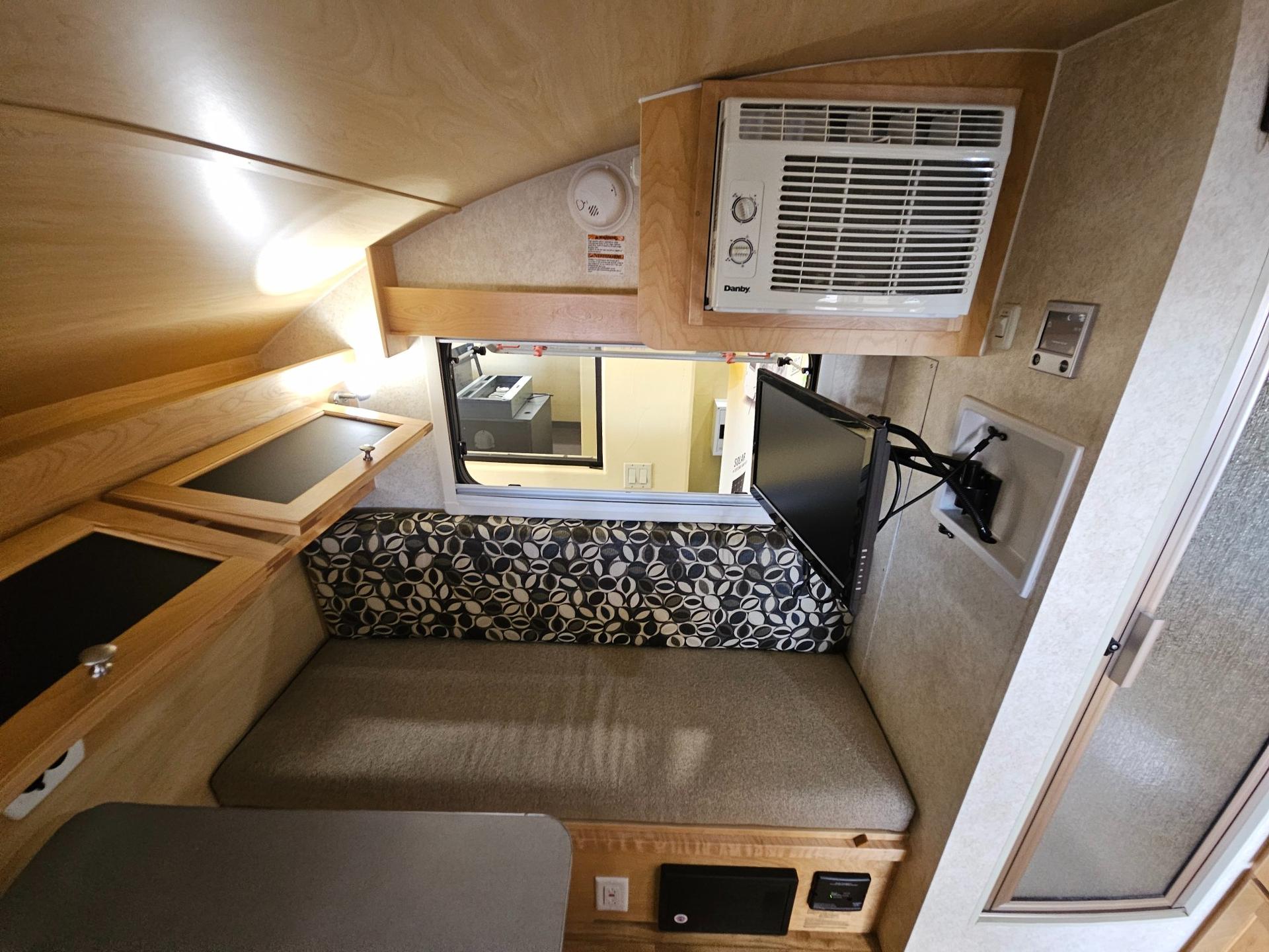 2018 nuCamp 2018 nuCamp T@B 360 - thumbnail 8