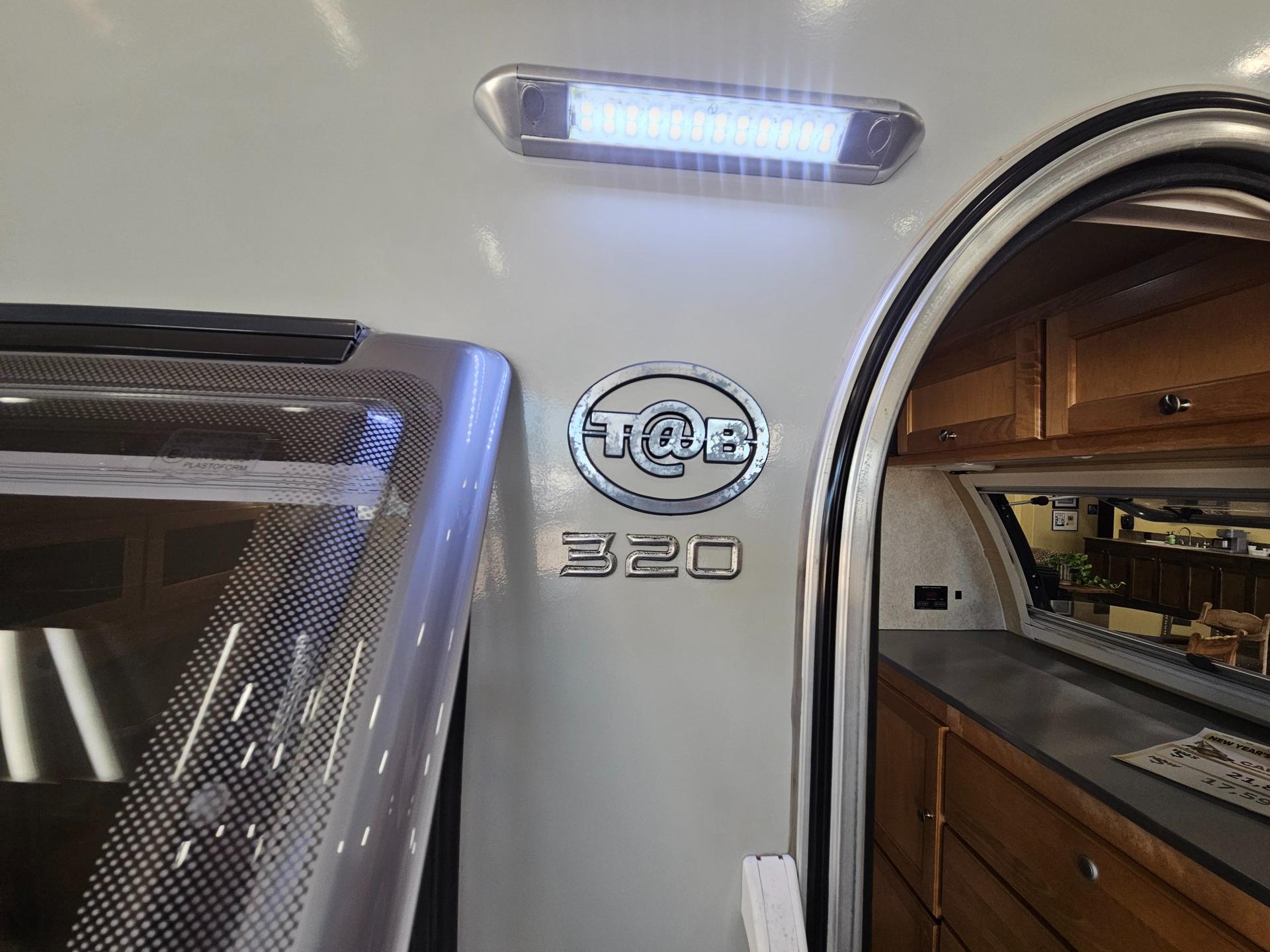 2018 nuCamp 2018 nuCamp T@B 360 - thumbnail 17