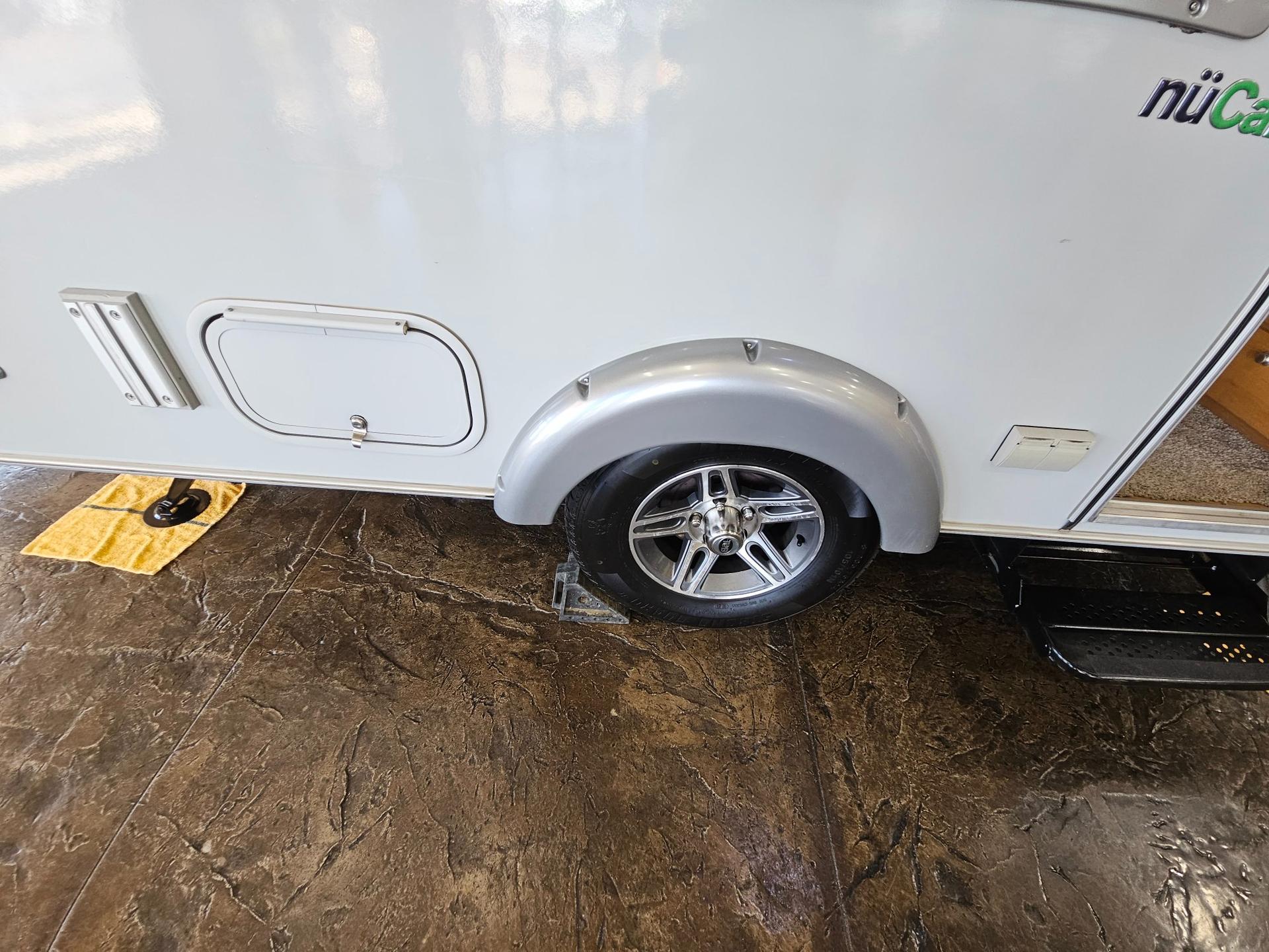 2018 nuCamp 2018 nuCamp T@B 360 - thumbnail 18