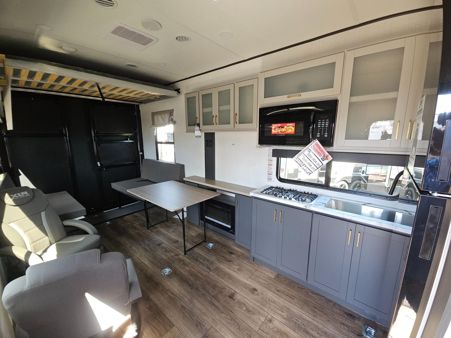 2026 Forest River 2026 Forest River XLR Boost - thumbnail 5