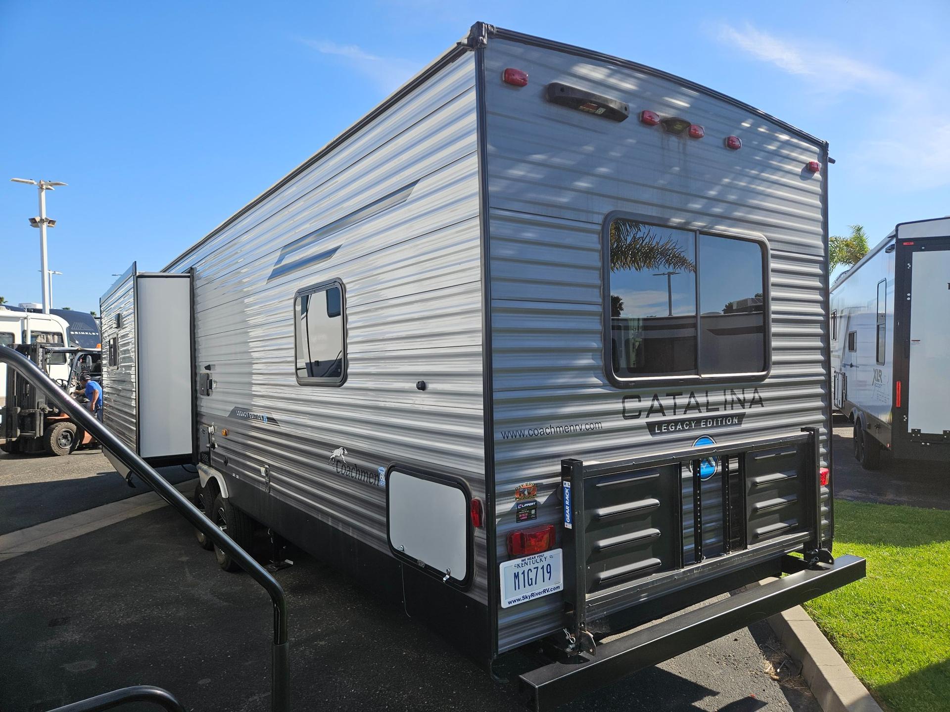 2024 Coachmen 2024 Coachmen Catalina - thumbnail 5