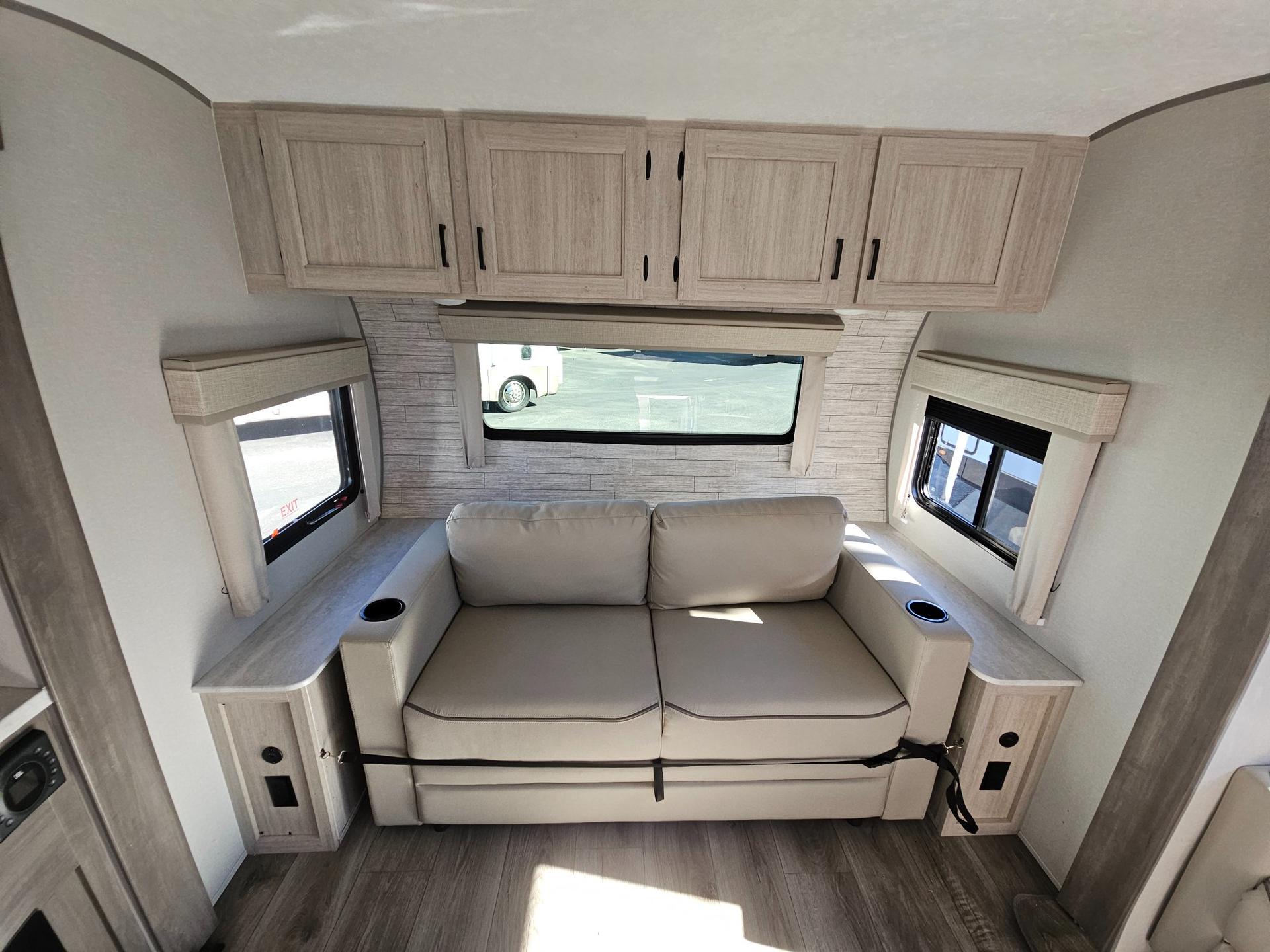 2024 Coachmen 2024 Coachmen Catalina - thumbnail 13