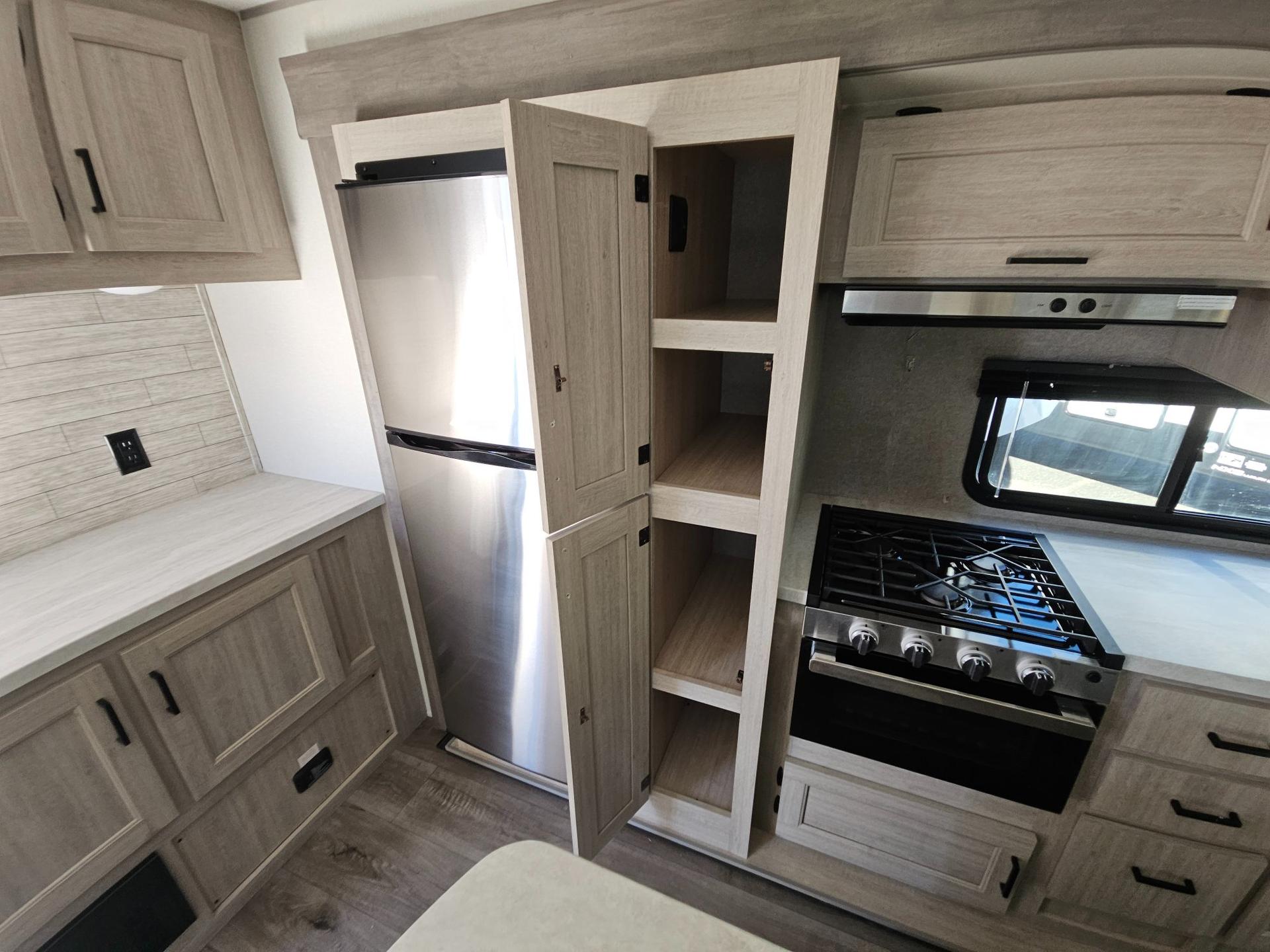 2024 Coachmen 2024 Coachmen Catalina - thumbnail 20