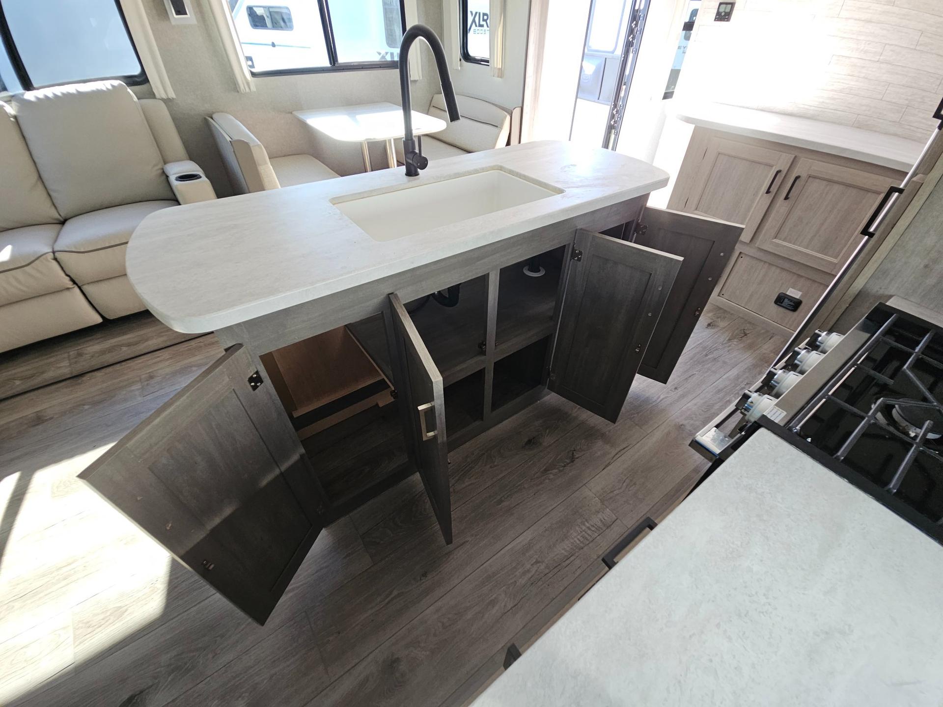 2024 Coachmen 2024 Coachmen Catalina - thumbnail 25