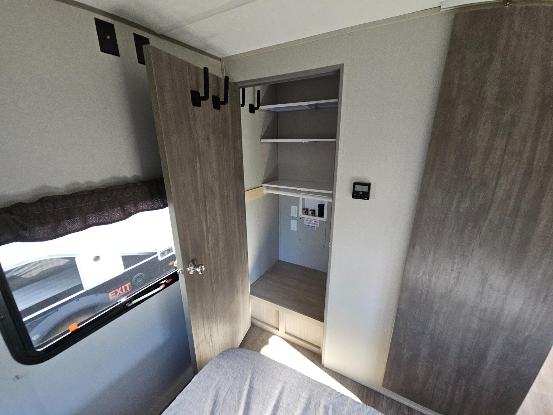 2024 Coachmen 2024 Coachmen Catalina - thumbnail 39