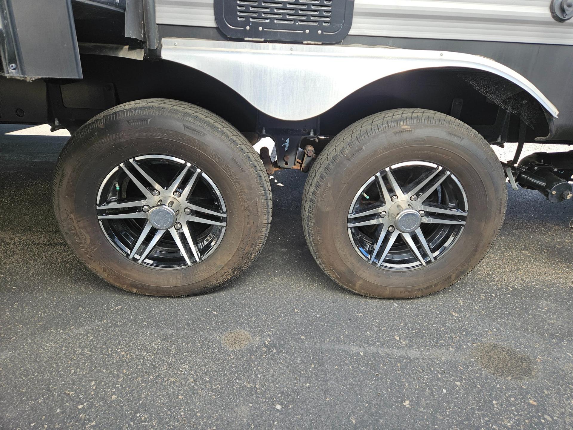 2024 Coachmen 2024 Coachmen Catalina - thumbnail 50