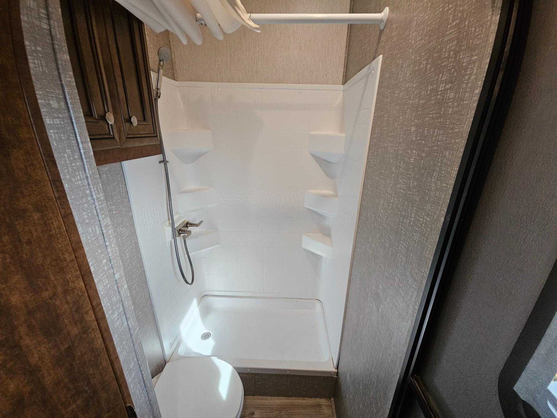 2019 Heartland 2019 Heartland Bighorn - thumbnail 27