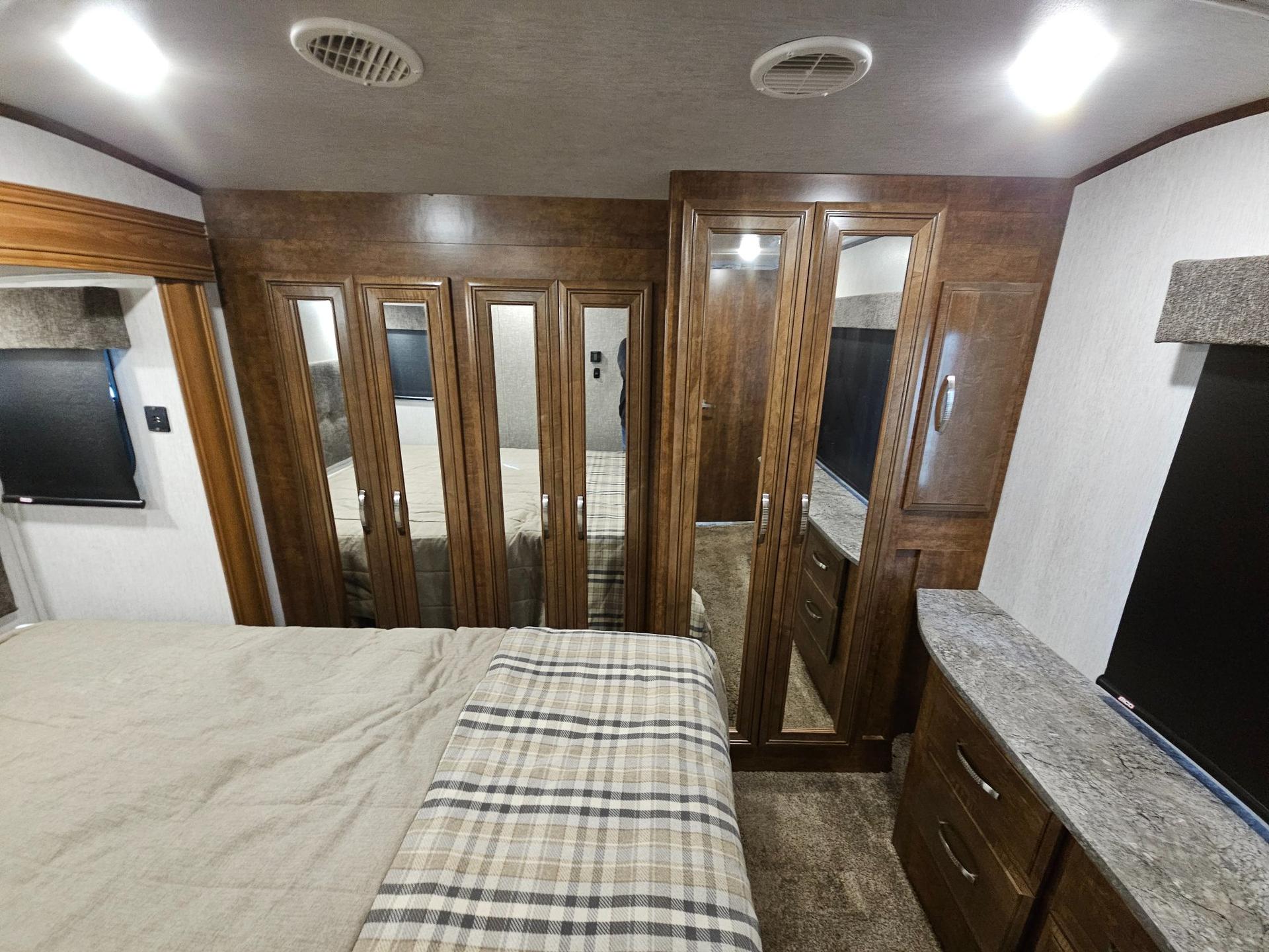 2019 Heartland 2019 Heartland Bighorn - thumbnail 32