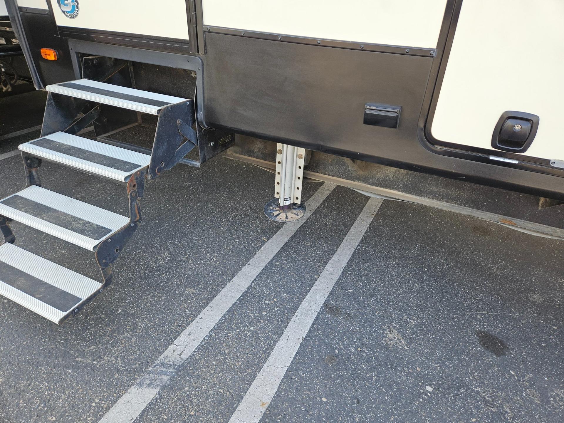 2019 Heartland 2019 Heartland Bighorn - thumbnail 40