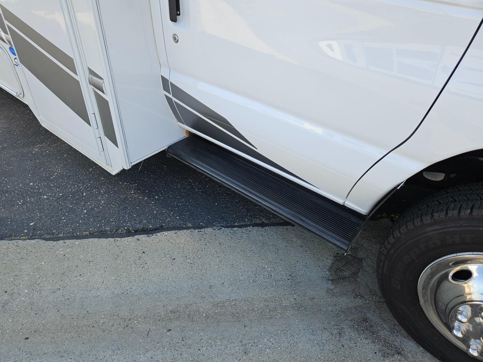 2025 Thor Motor Coach 2025 Thor Motor Coach Quantum - thumbnail 34