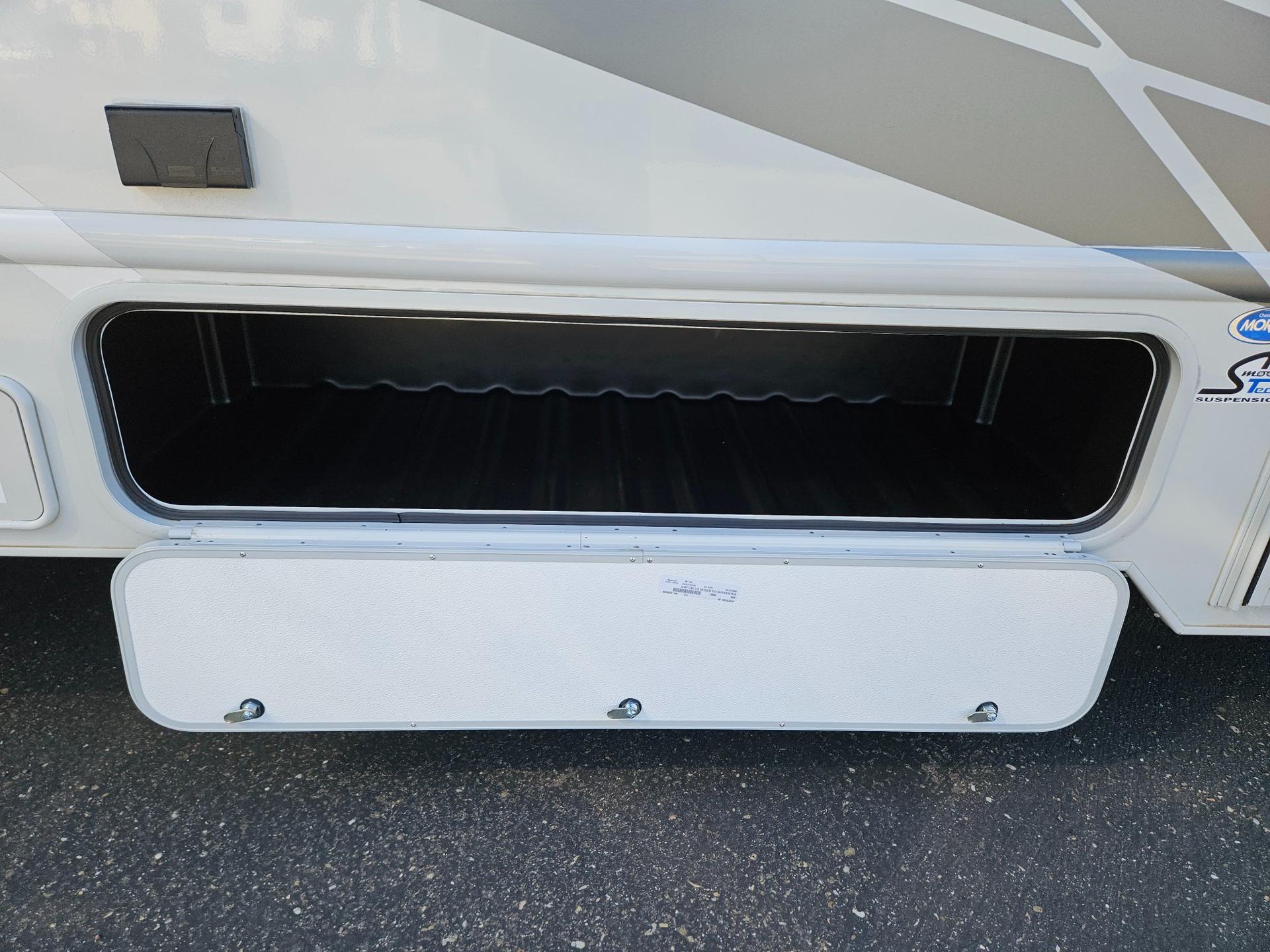 2025 Thor Motor Coach 2025 Thor Motor Coach Quantum - thumbnail 37