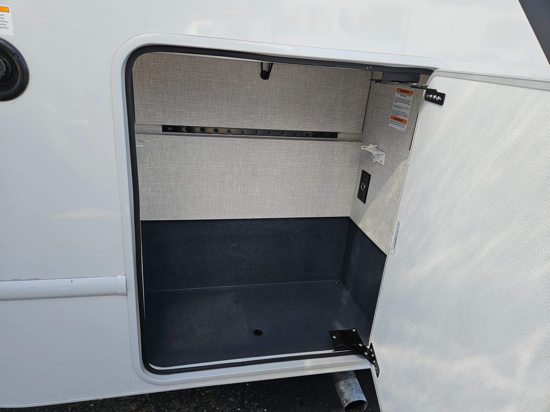 2025 Thor Motor Coach 2025 Thor Motor Coach Quantum - thumbnail 40