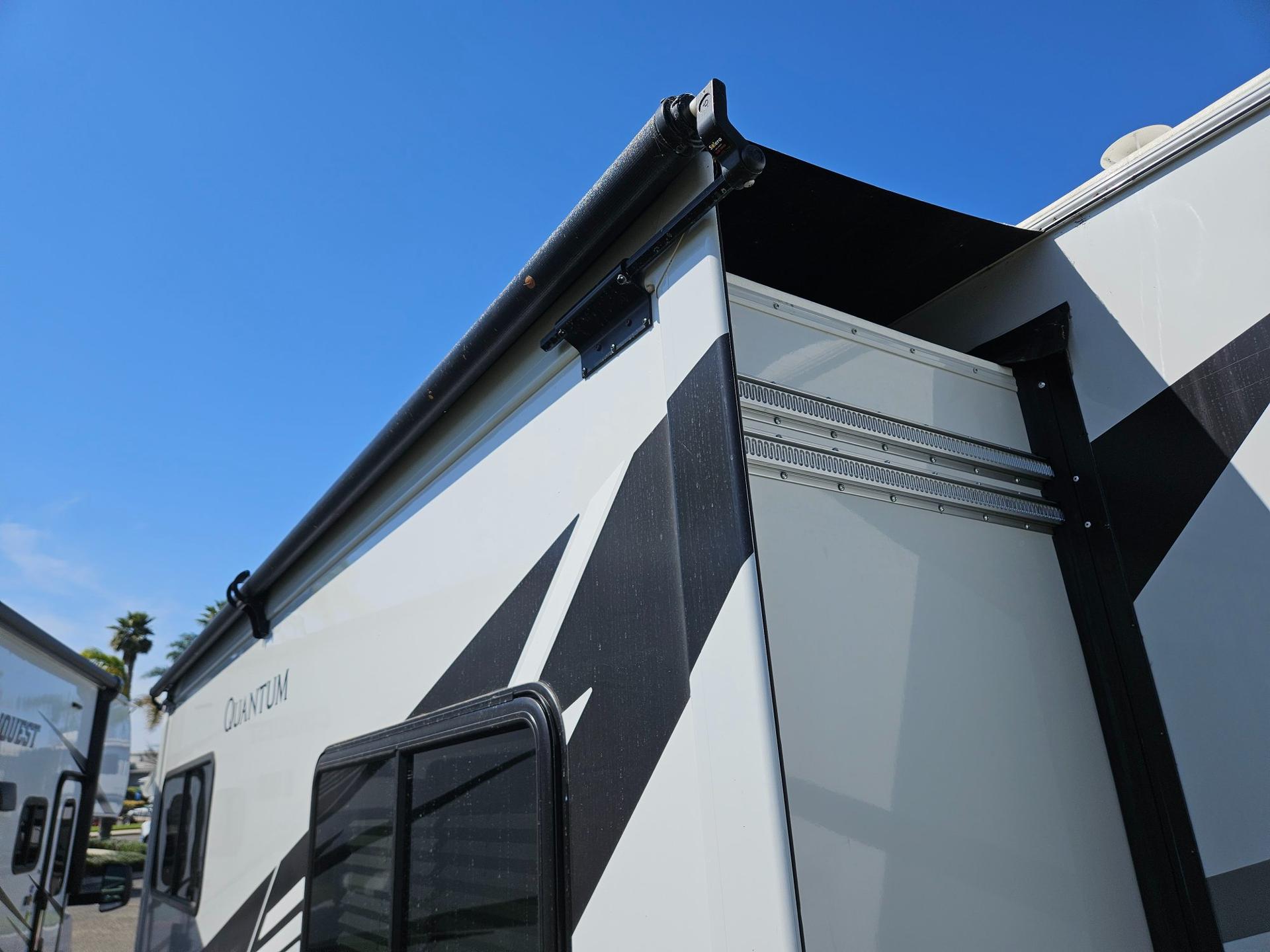 2025 Thor Motor Coach 2025 Thor Motor Coach Quantum - thumbnail 43