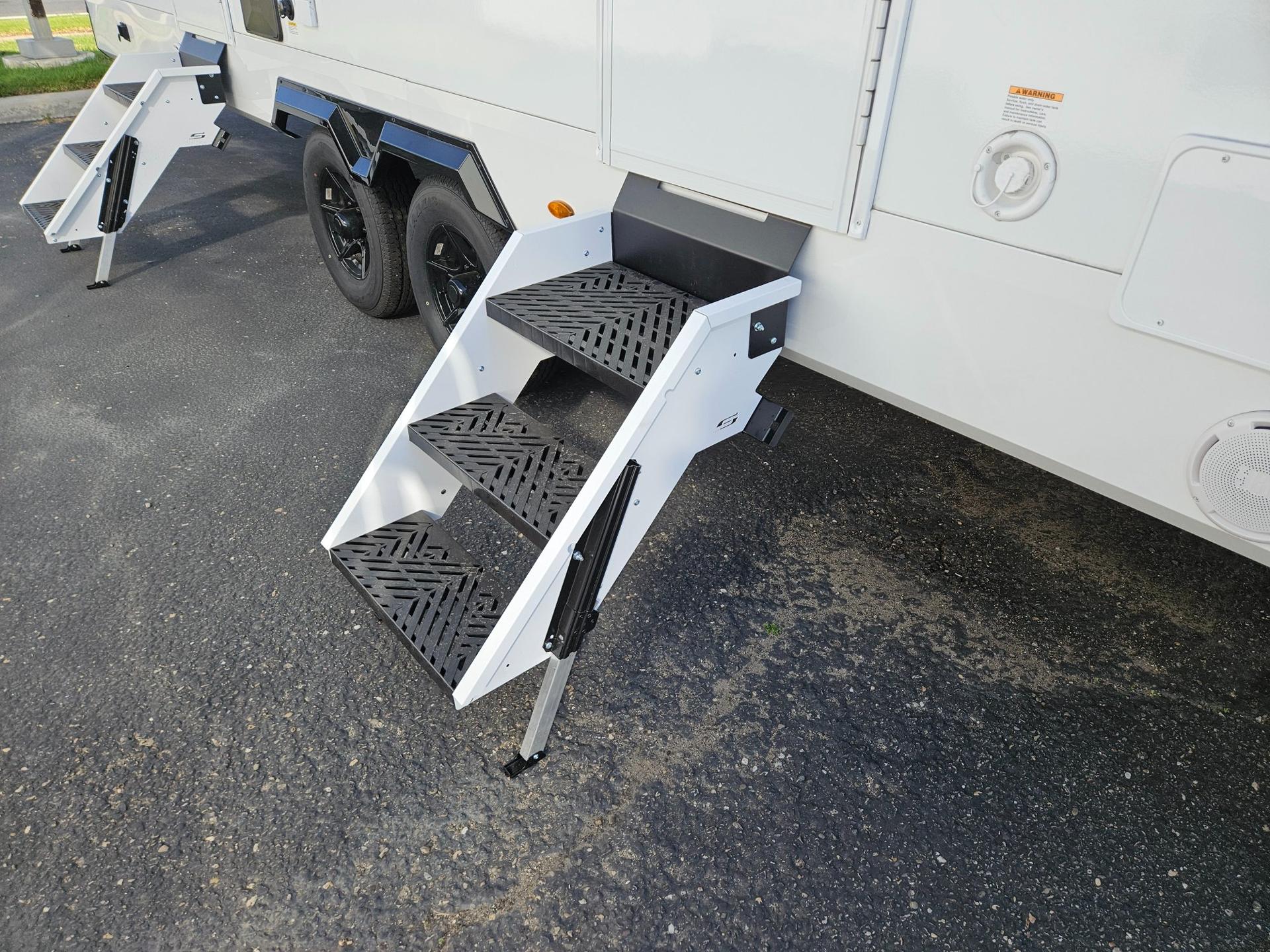 2026 Winnebago 2026 Winnebago Thrive - thumbnail 41