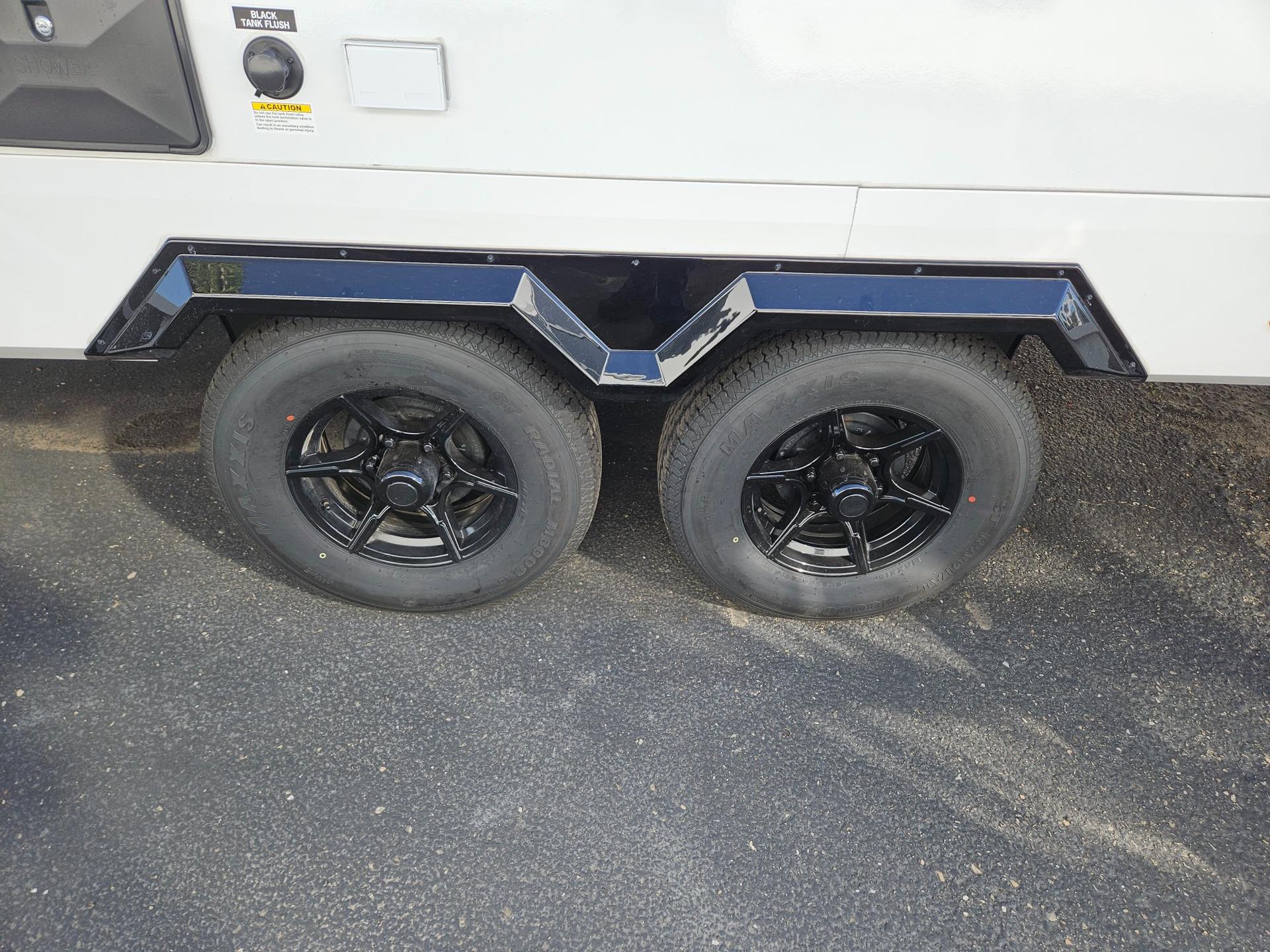 2026 Winnebago 2026 Winnebago Thrive - thumbnail 43