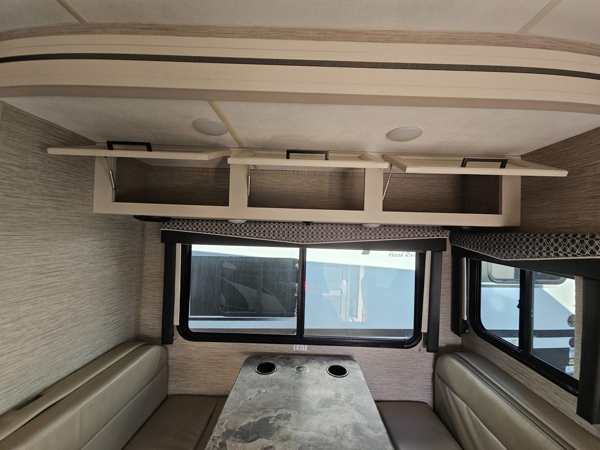 2021 Thor Motor Coach 2021 Thor Motor Coach Four Winds - thumbnail 8