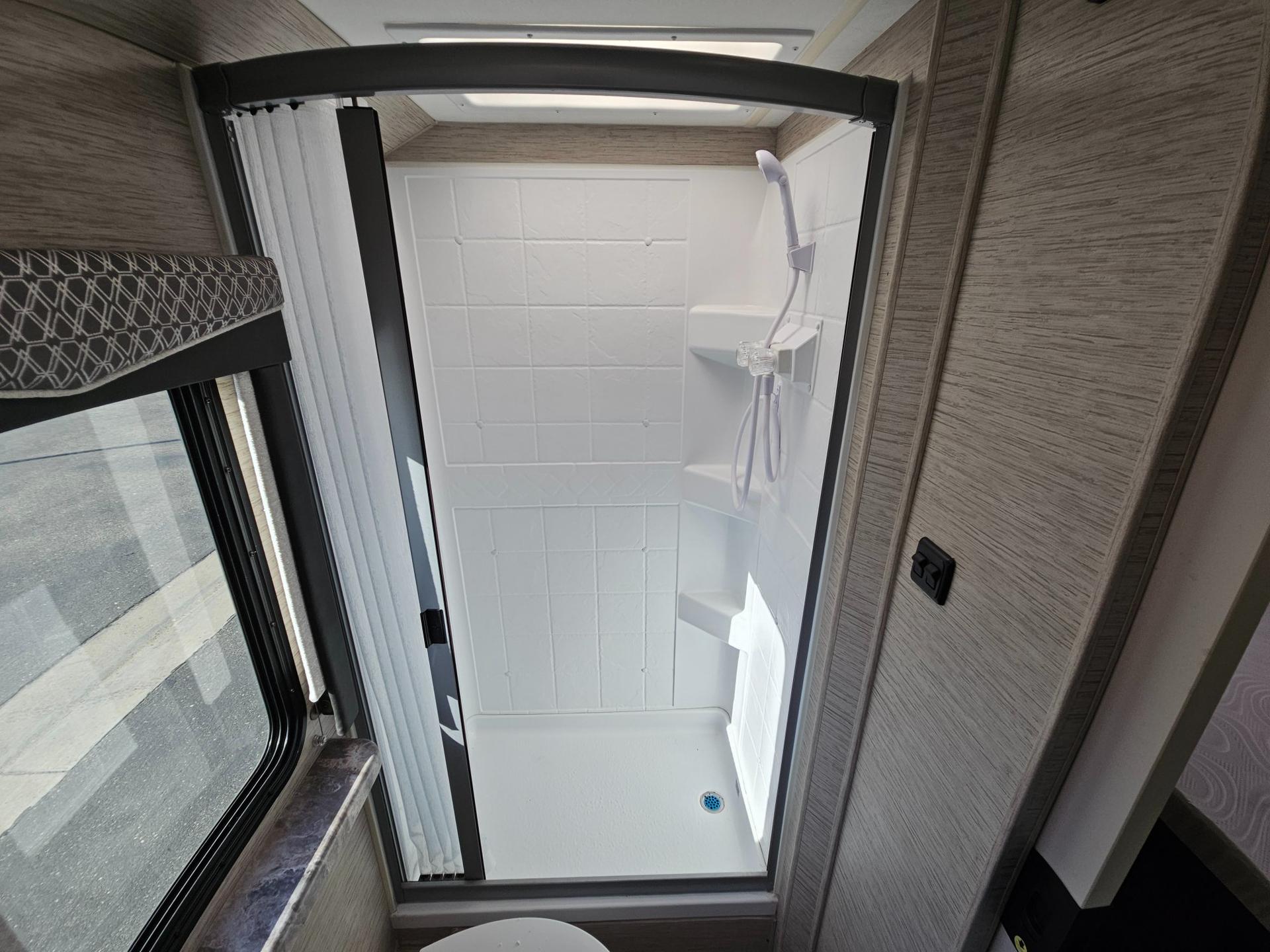 2021 Thor Motor Coach 2021 Thor Motor Coach Four Winds - thumbnail 24