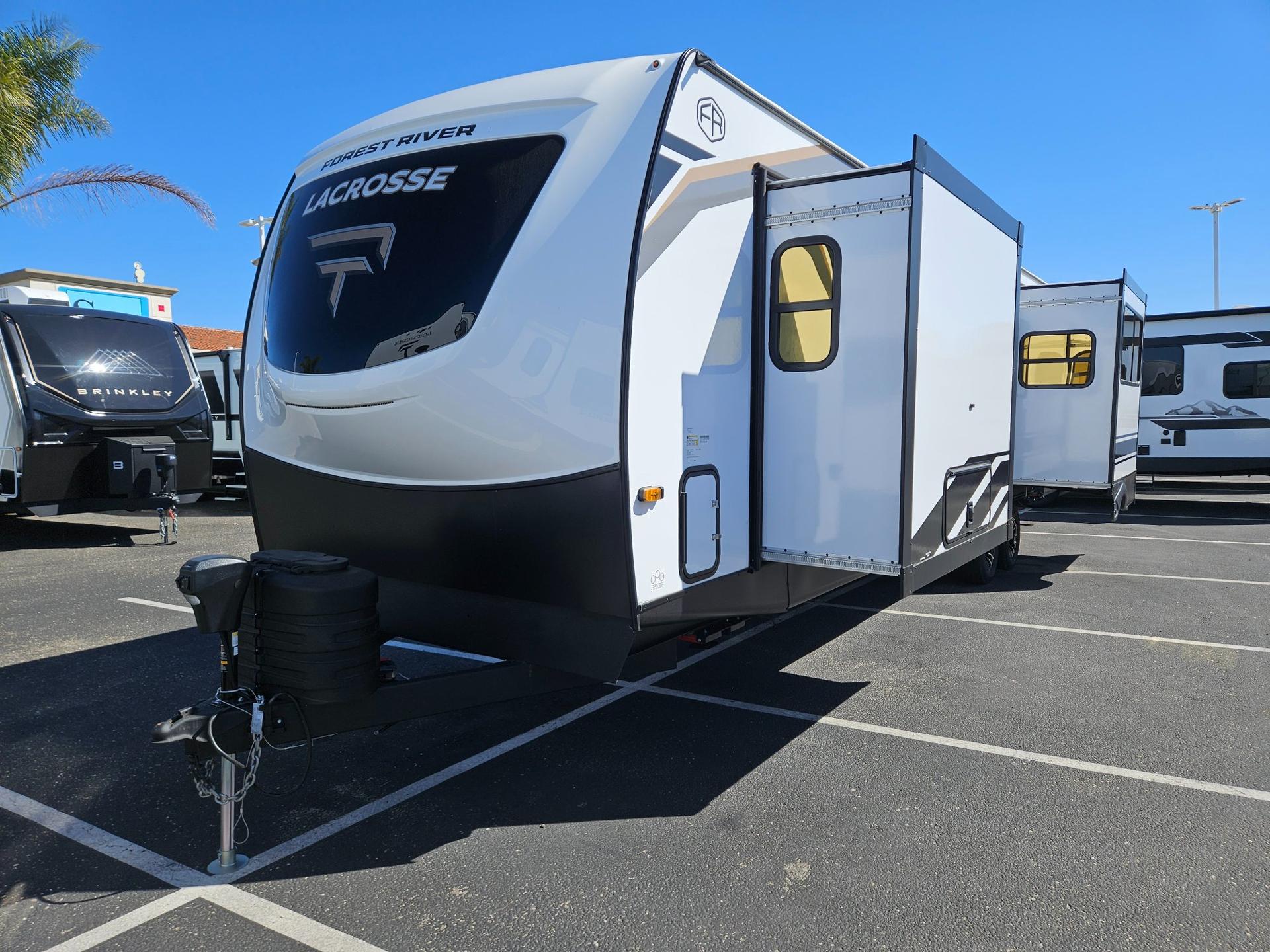 2026 Forest River 2026 Forest River LaCrosse - thumbnail 5