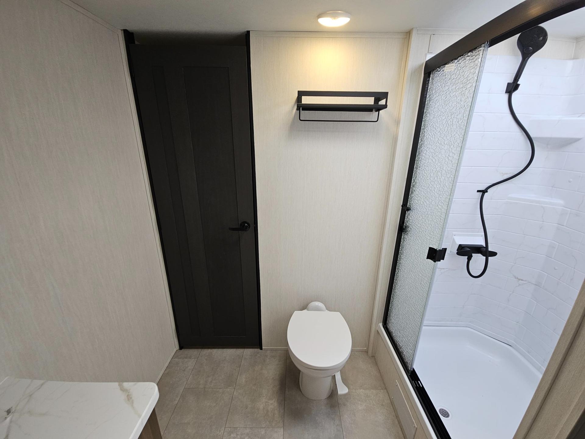 2026 Forest River 2026 Forest River LaCrosse - thumbnail 25