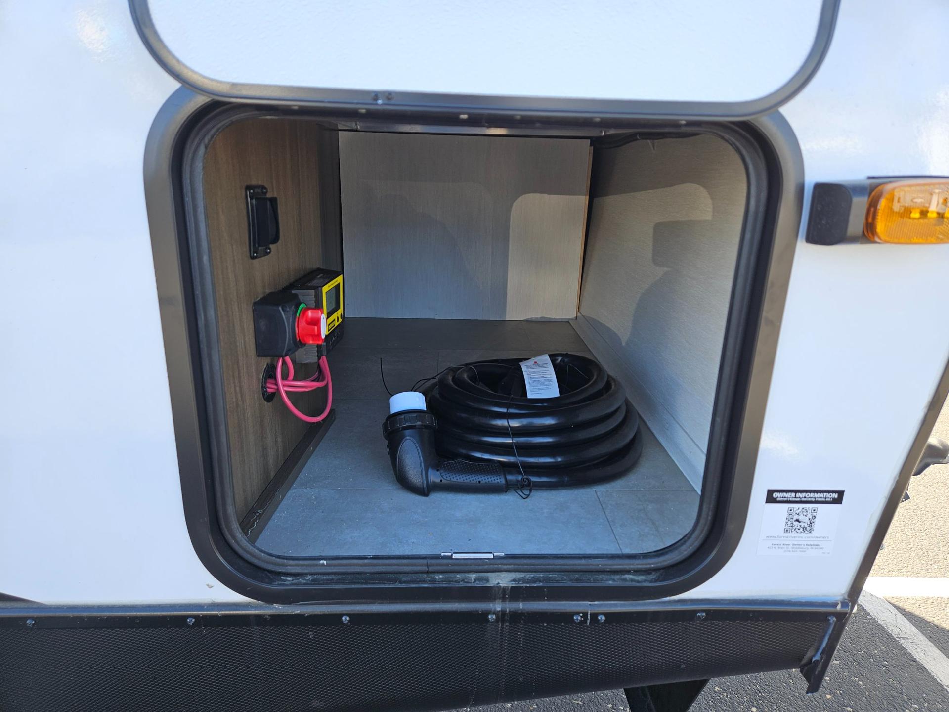 2026 Forest River 2026 Forest River LaCrosse - thumbnail 36