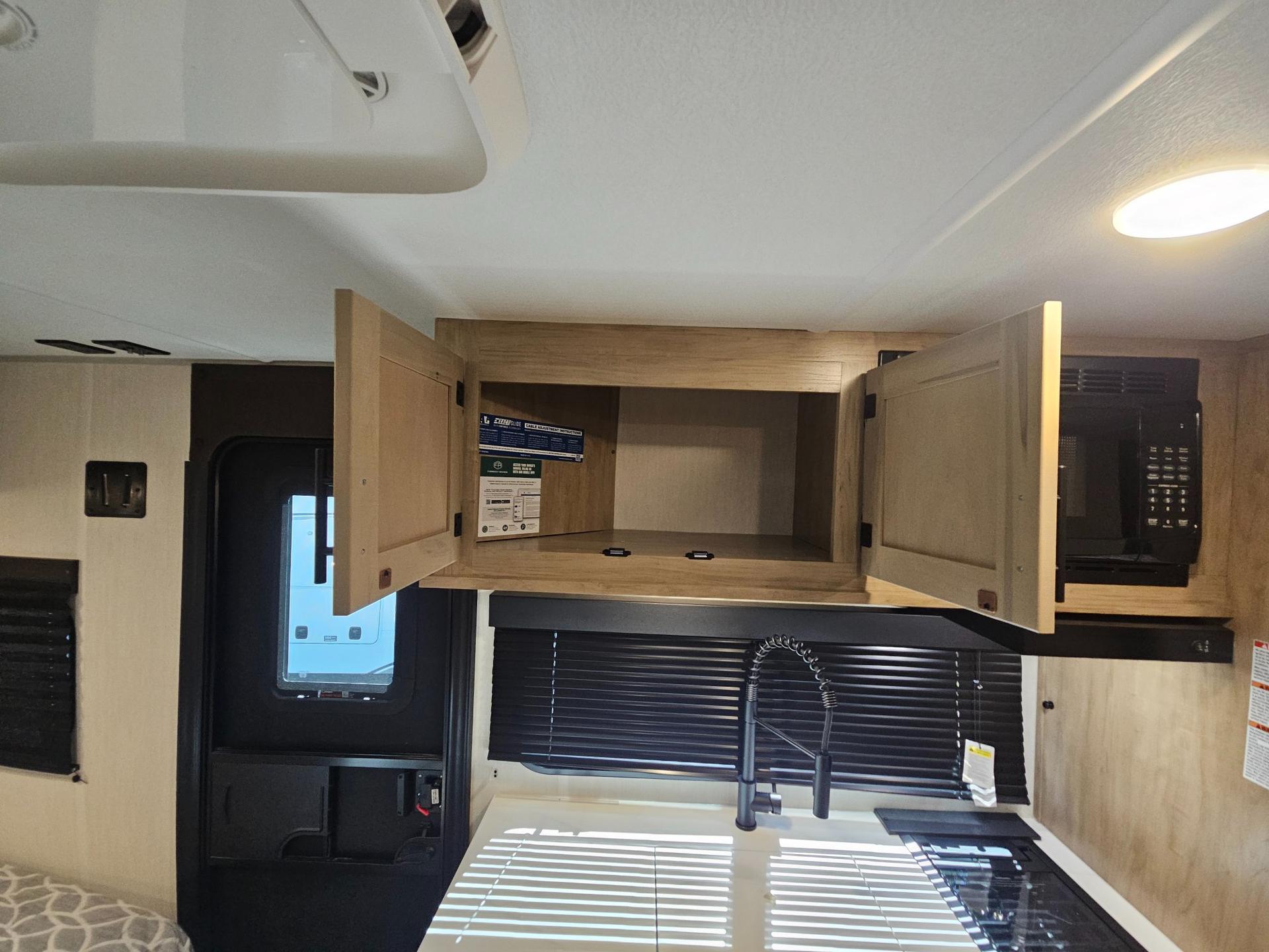 2026 Forest River RV 2026 Forest River RV Cherokee Wolf Pup Black Label - thumbnail 14