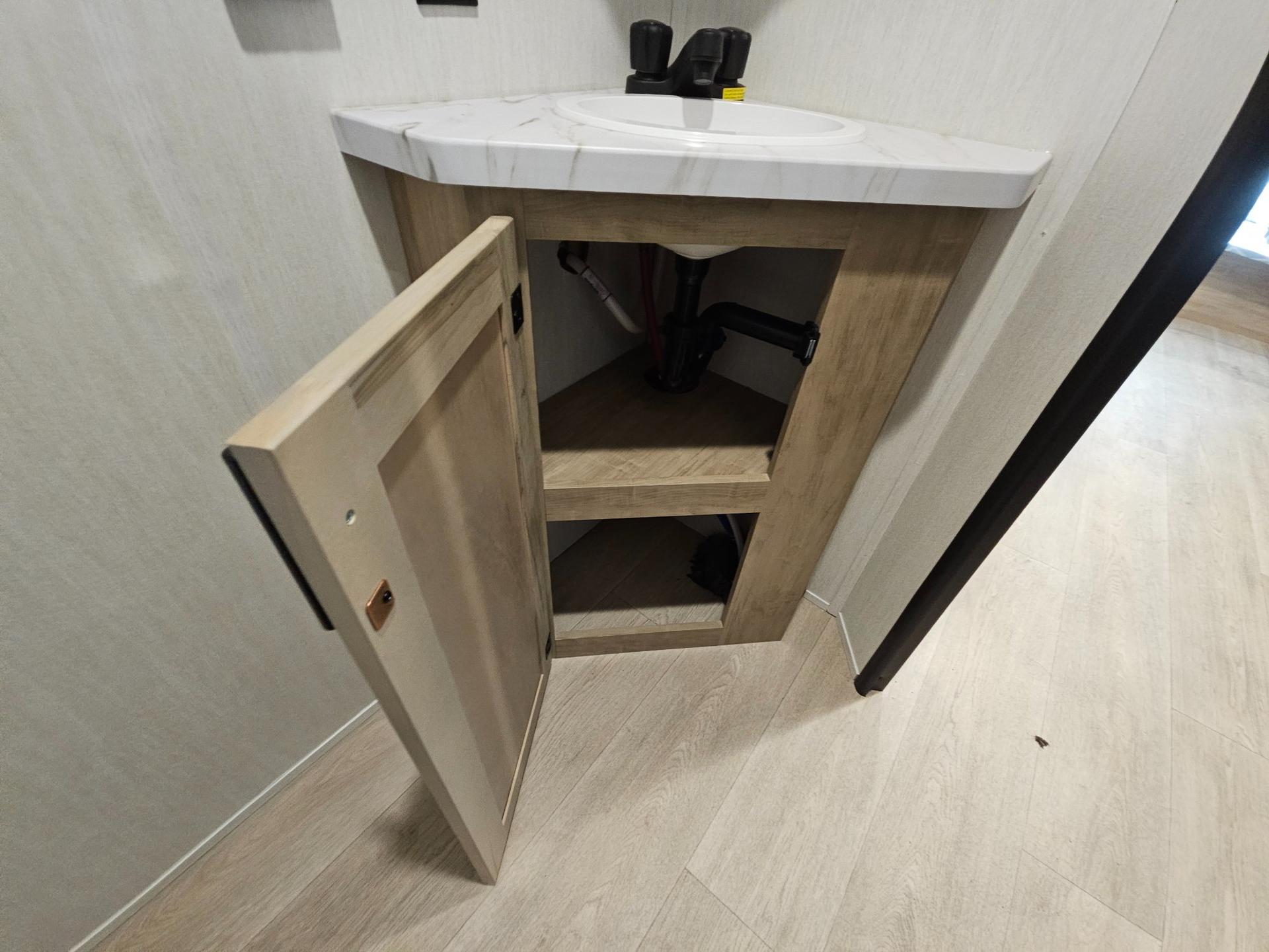 2026 Forest River RV 2026 Forest River RV Cherokee Wolf Pup Black Label - thumbnail 27