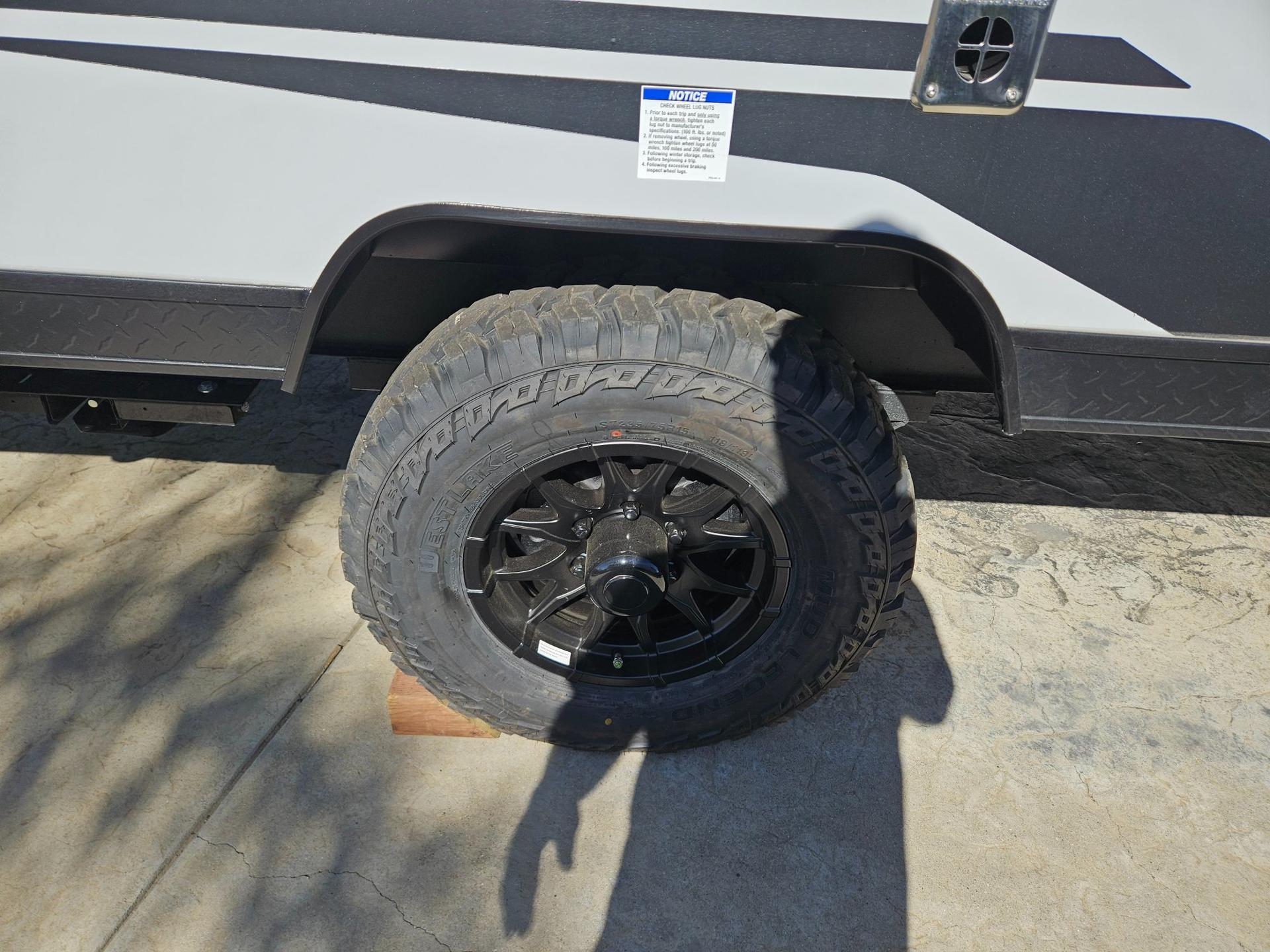 2026 Forest River RV 2026 Forest River RV Cherokee Wolf Pup Black Label - thumbnail 36