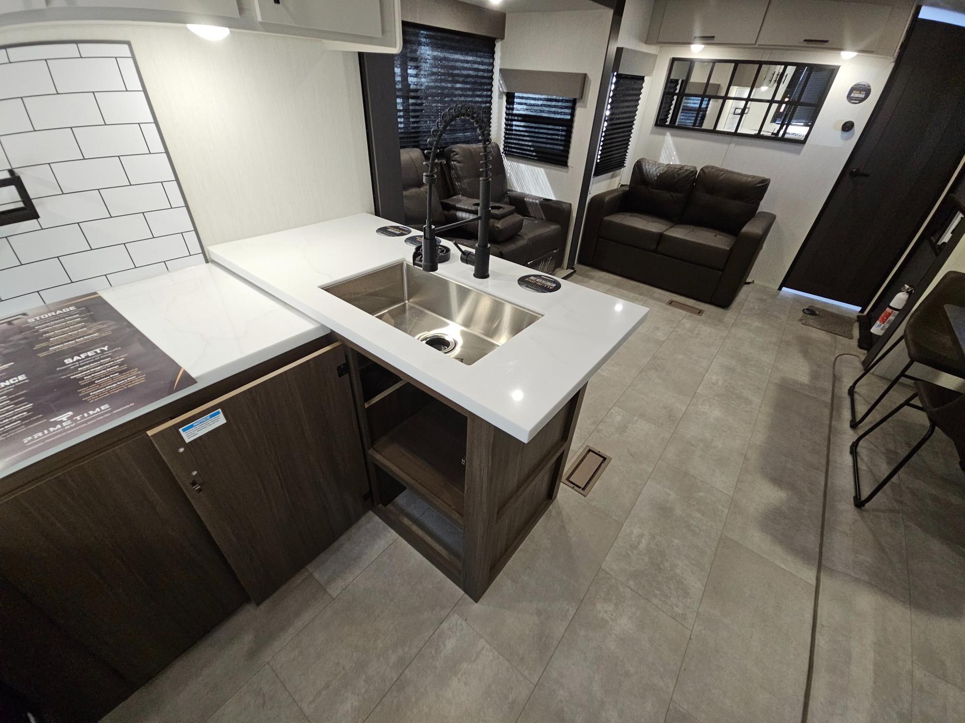 2026 Prime Time RV 2026 Prime Time RV LaCrosse - thumbnail 19