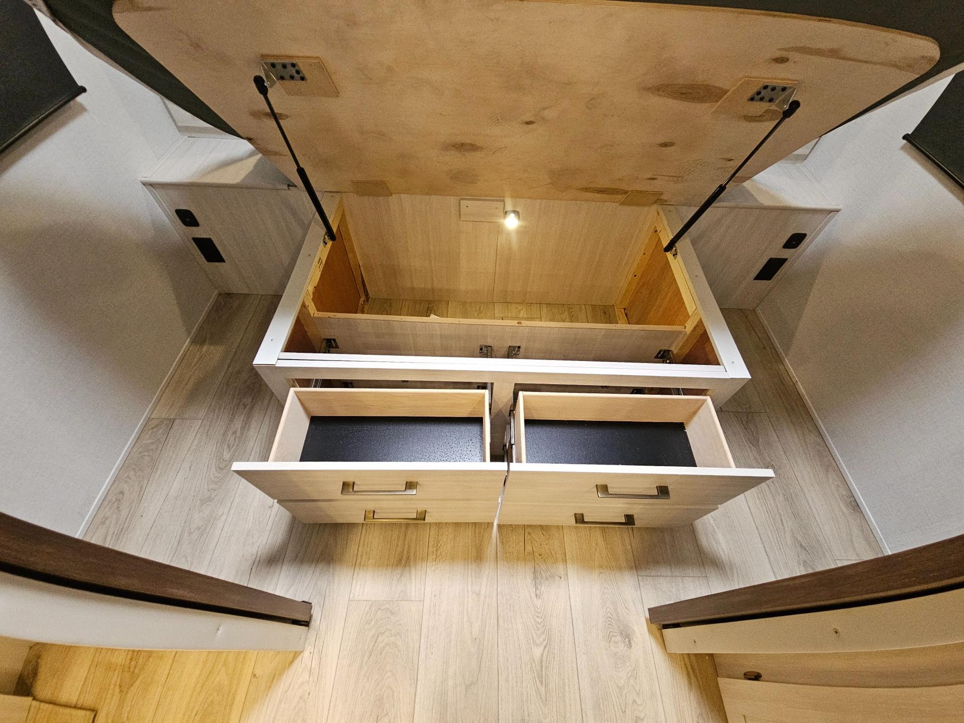 2026 Forest River 2026 Forest River Surveyor Legend - thumbnail 26