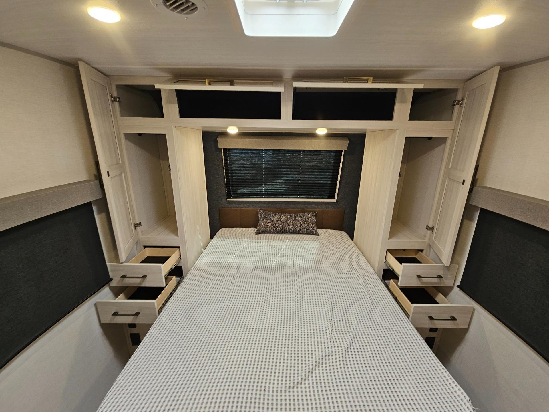 2026 Forest River 2026 Forest River Surveyor Legend - thumbnail 27