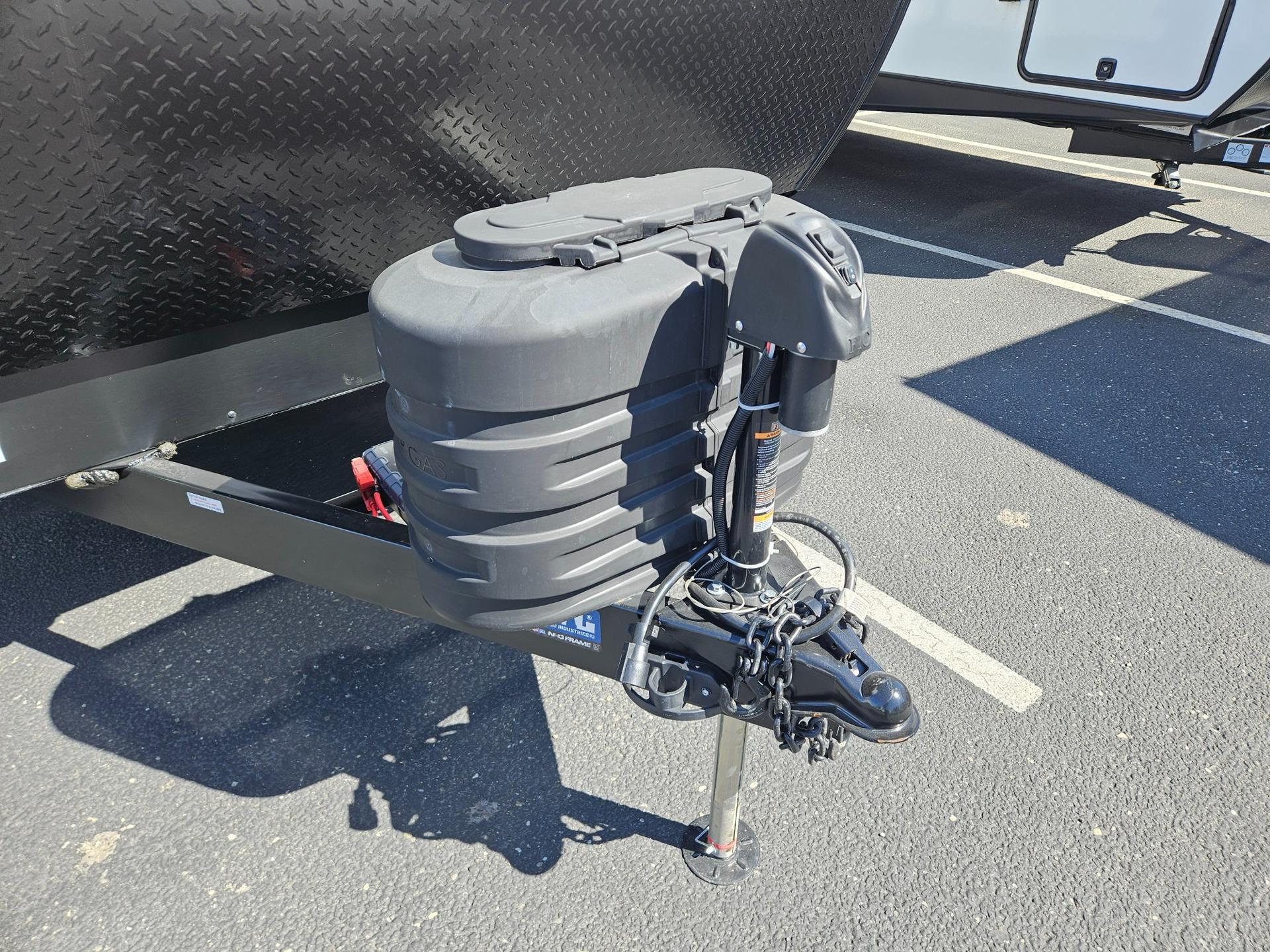 2026 Forest River 2026 Forest River Surveyor Legend - thumbnail 36