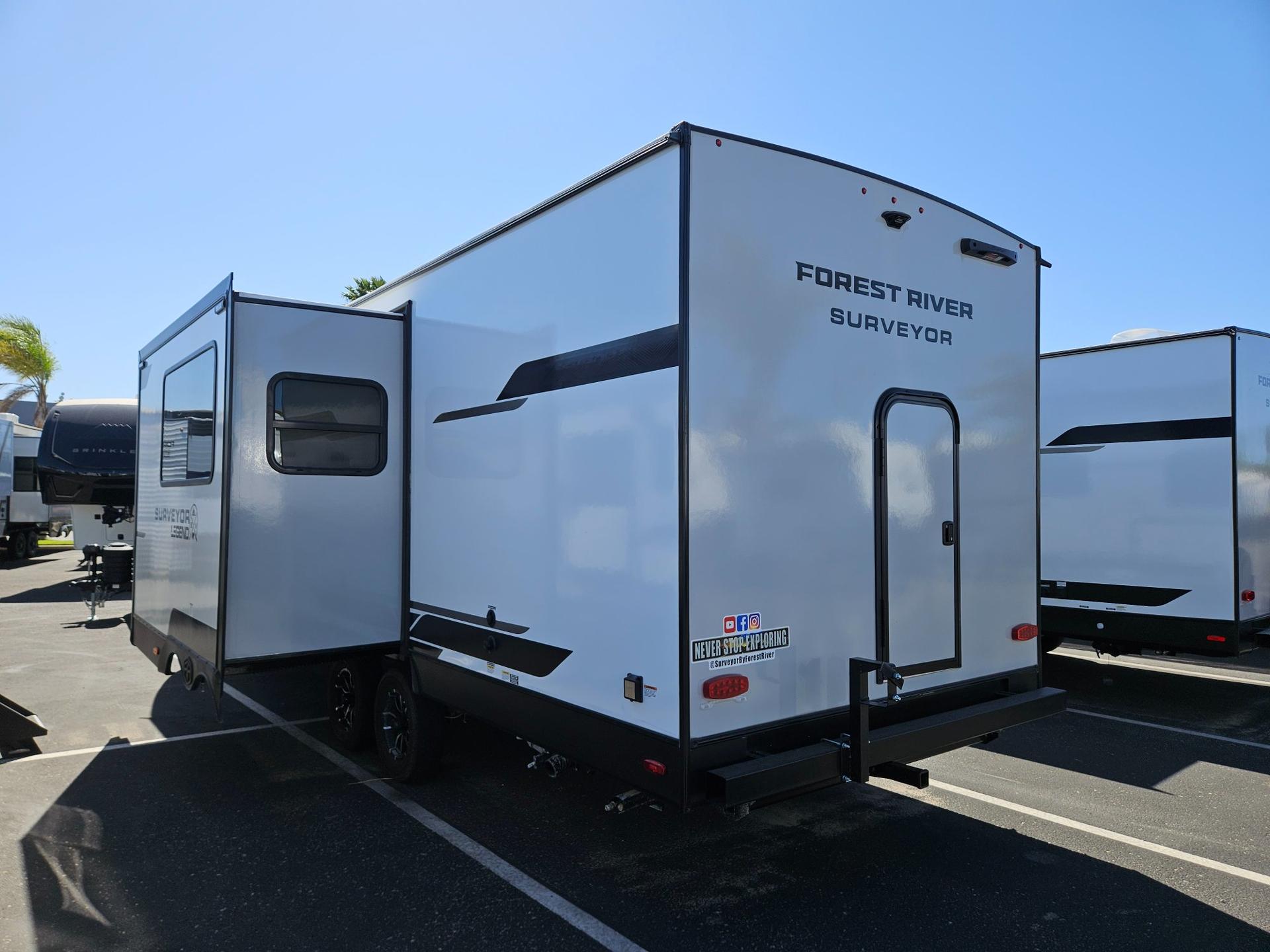 2026 Forest River RV 2026 Forest River RV Surveyor - thumbnail 4
