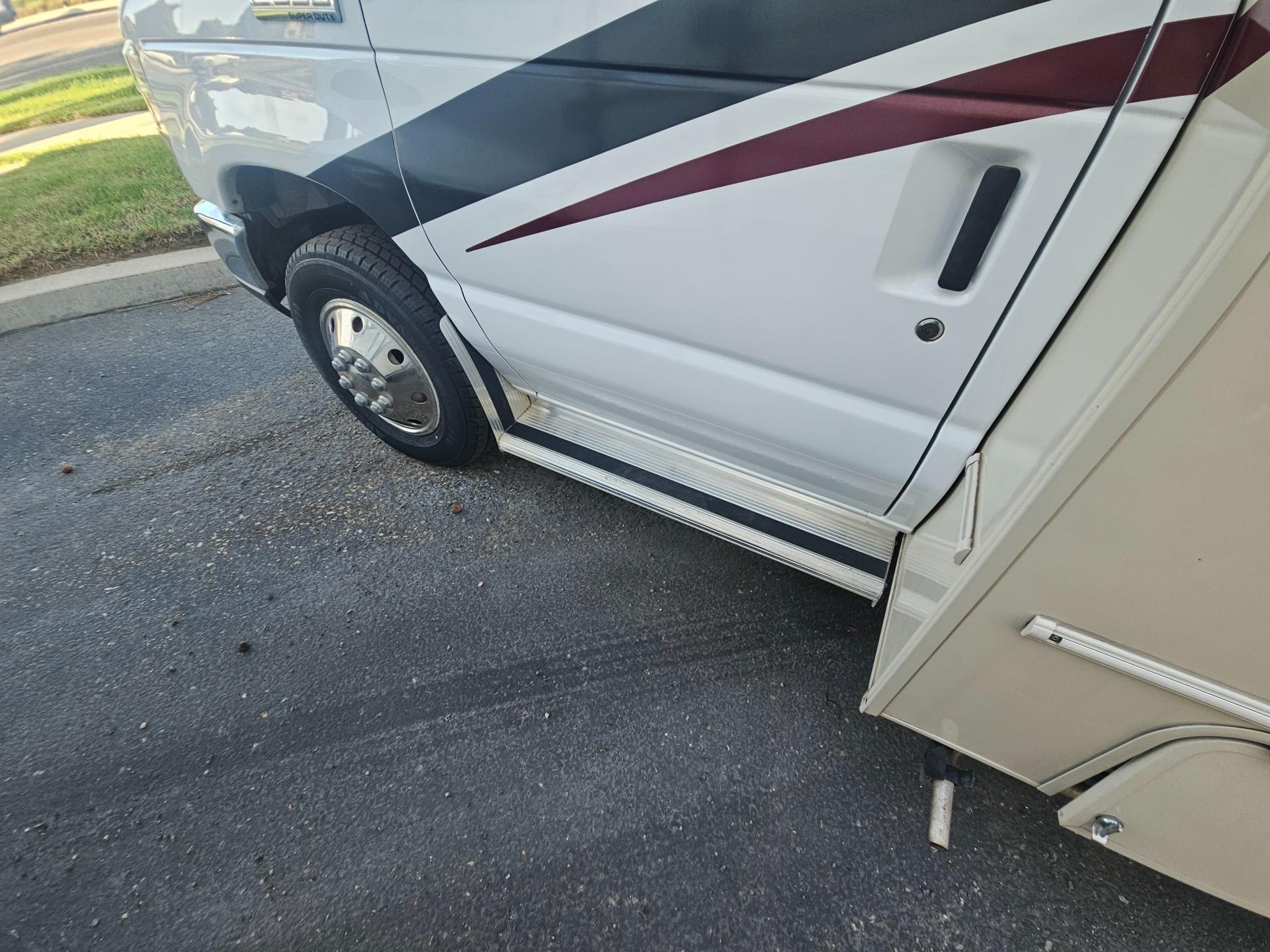 2020 Coachmen 2020 Coachmen Leprechaun - thumbnail 19