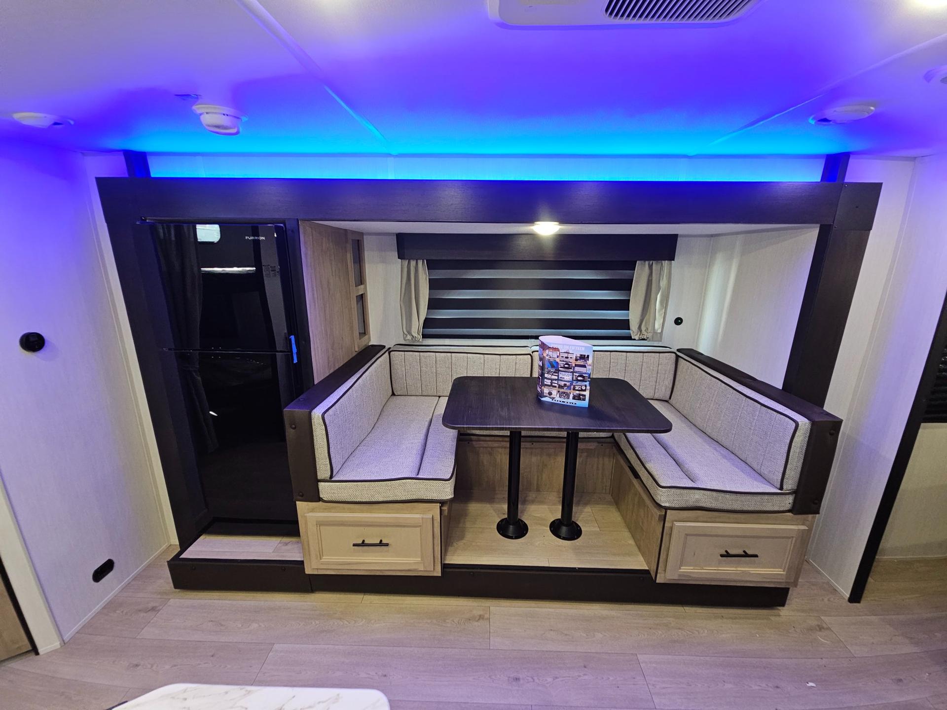 2026 Forest River 2026 Forest River Cherokee Grey Wolf - thumbnail 7